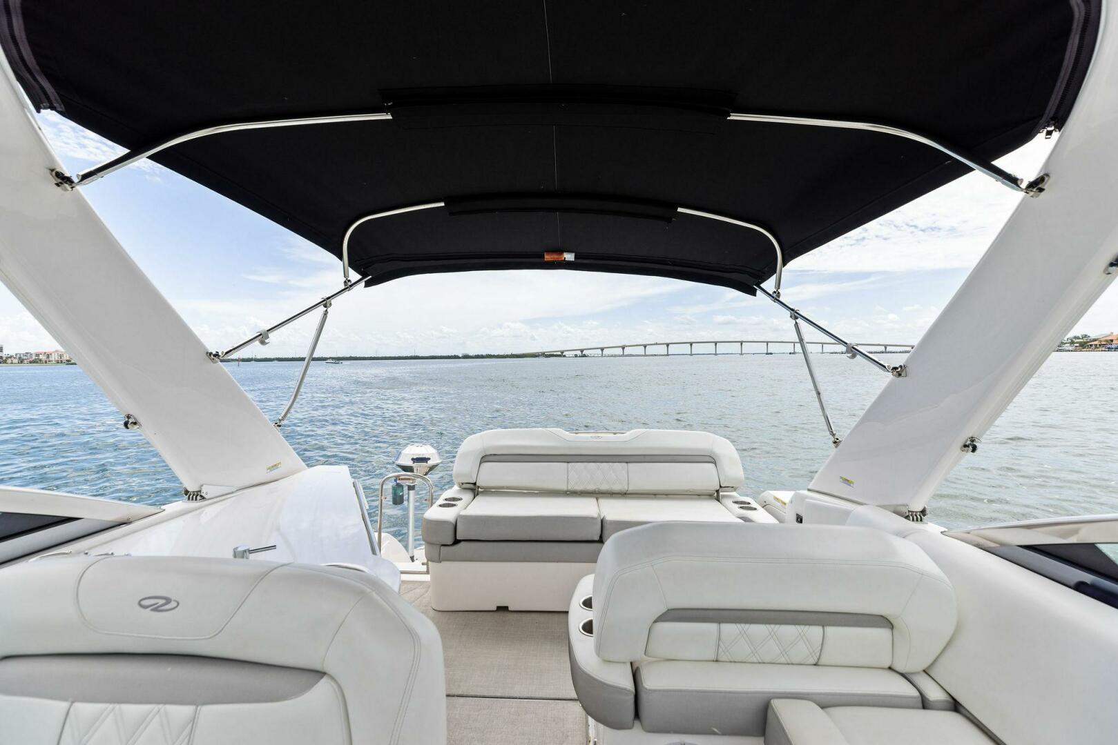 Slide: The Image of 2020 Regal 33 XO 'Snuffleupagus'-Cockpit - 5490226