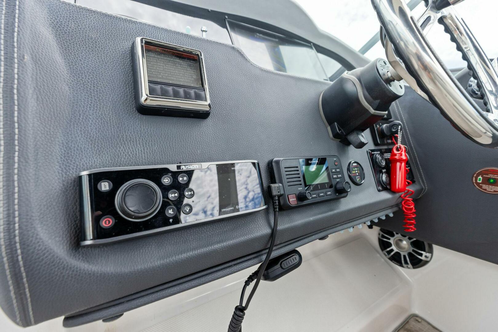 Slide: The Image of 2020 Regal 33 XO 'Snuffleupagus'-Helm Electronics - 5490234