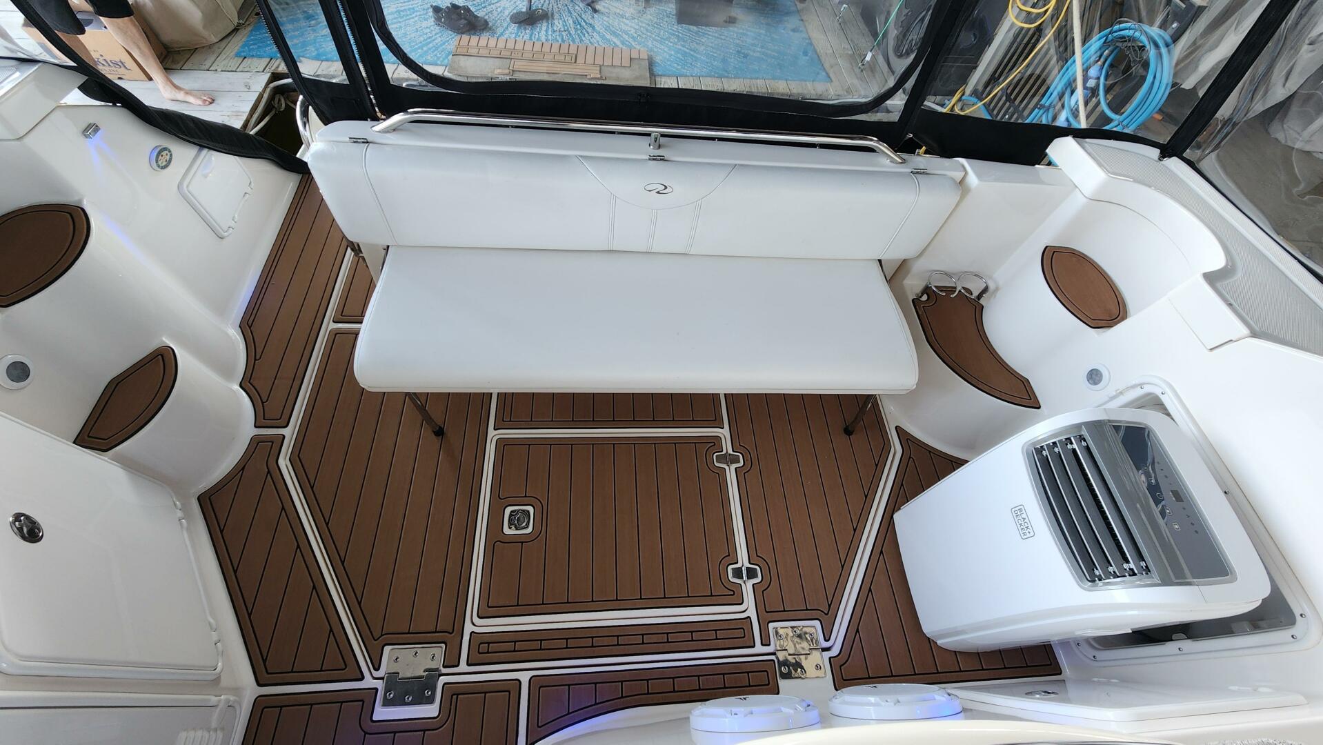 Slide: The Image of 2006 Regal 3560 - 5216124