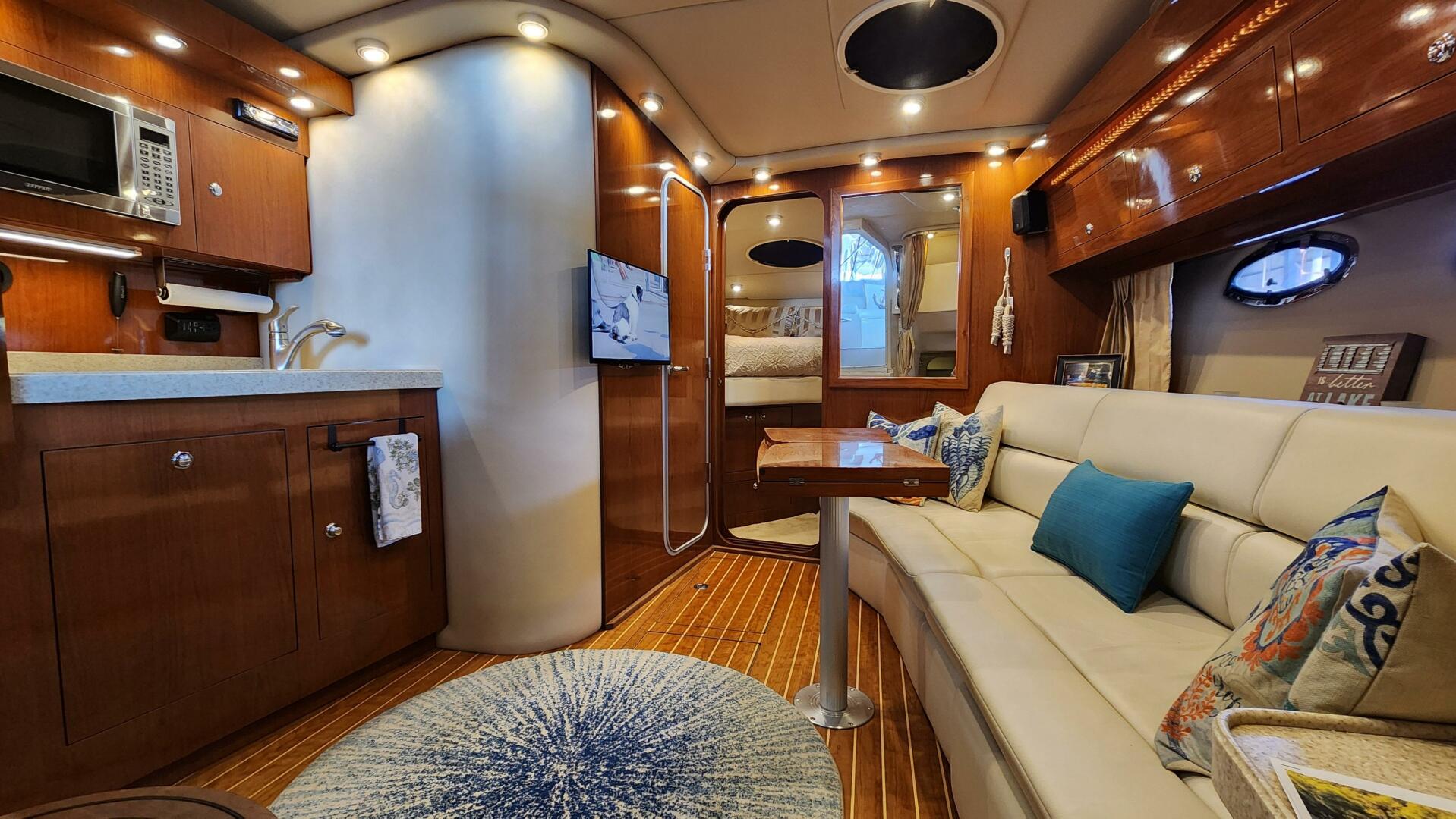 Slide: The Image of 2006 Regal 3560 - 5216112
