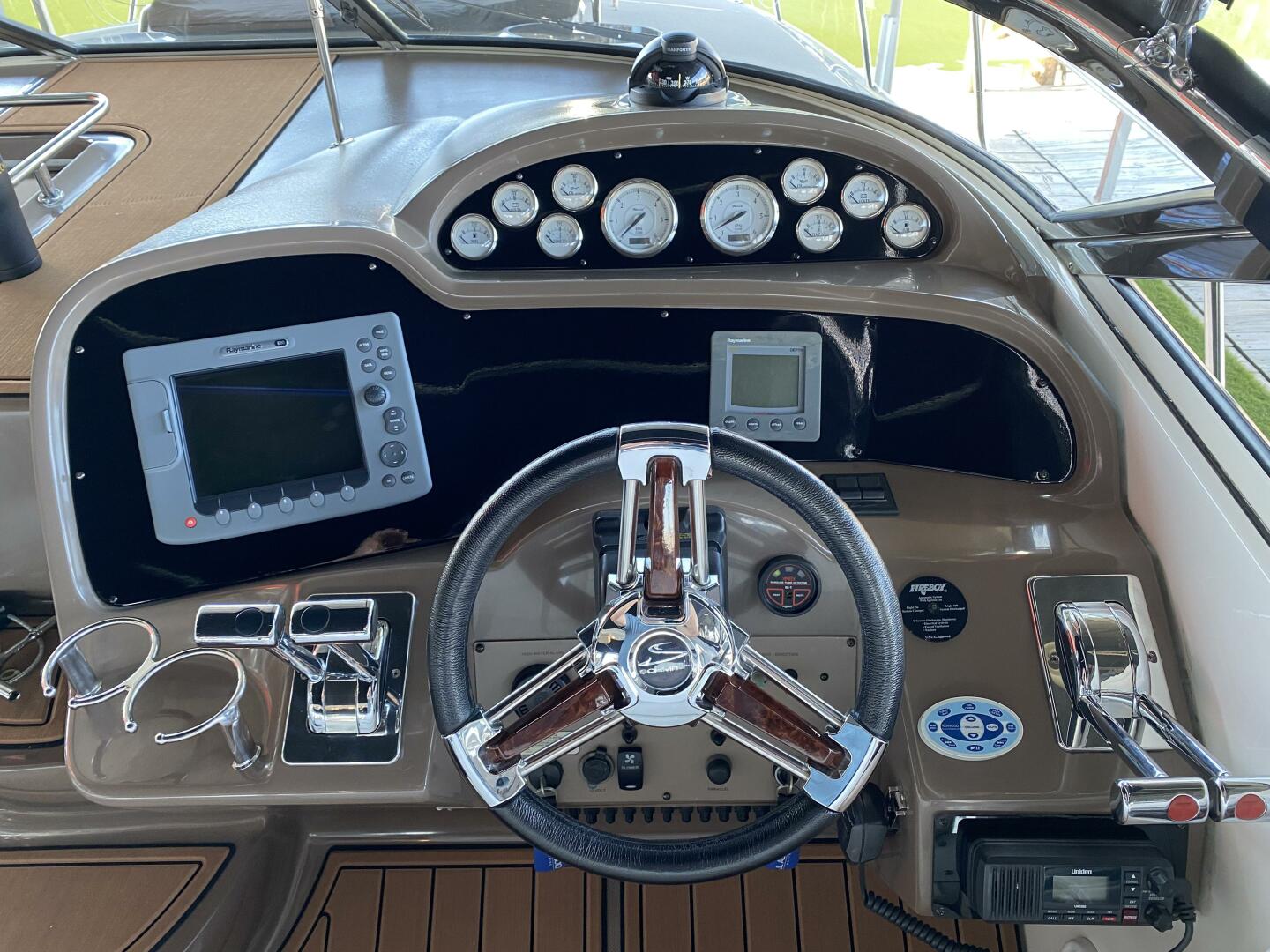 Slide: The Image of 2006 Regal 3560 - 5216104