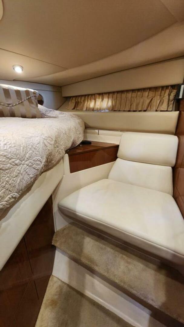 Slide: The Image of 2006 Regal 3560 - 5216116