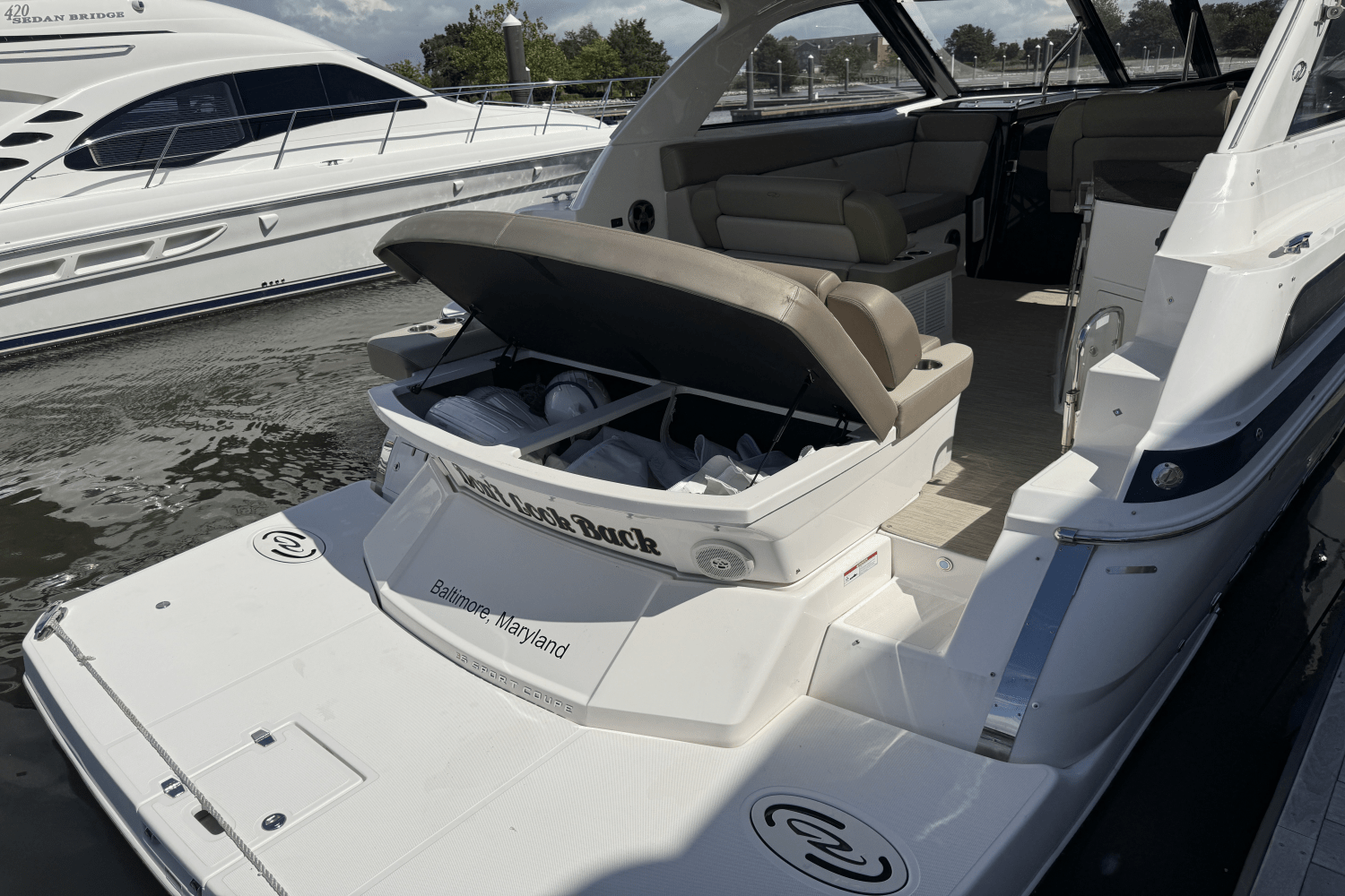 Slide: The Image of Regal 35 SPORT COUPE 2015 - 13