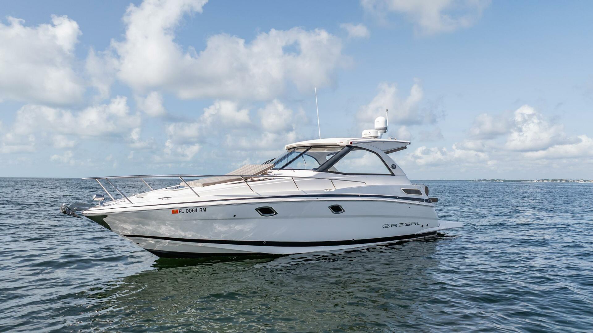 Slide: The Image of Regal 35 Sport Coupe 2018 - 5333864