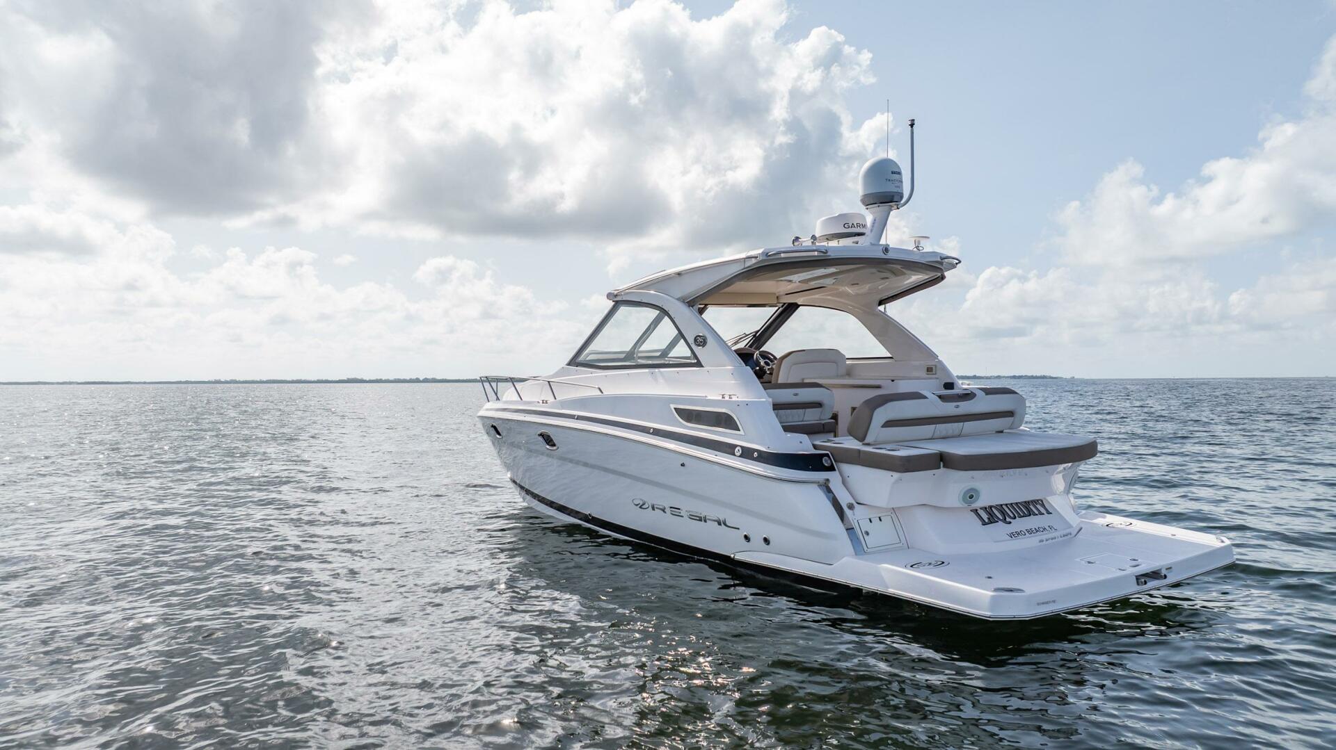 Slide: The Image of Regal 35 Sport Coupe 2018 - 5333866