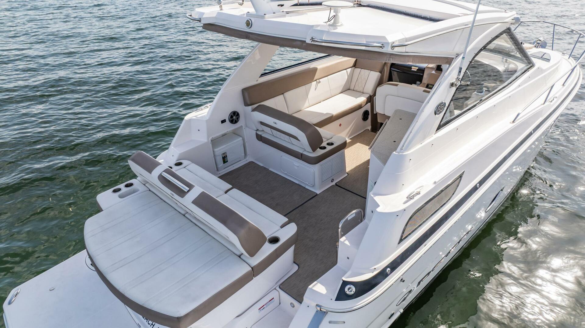 Slide: The Image of Regal 35 Sport Coupe 2018 - 5333868