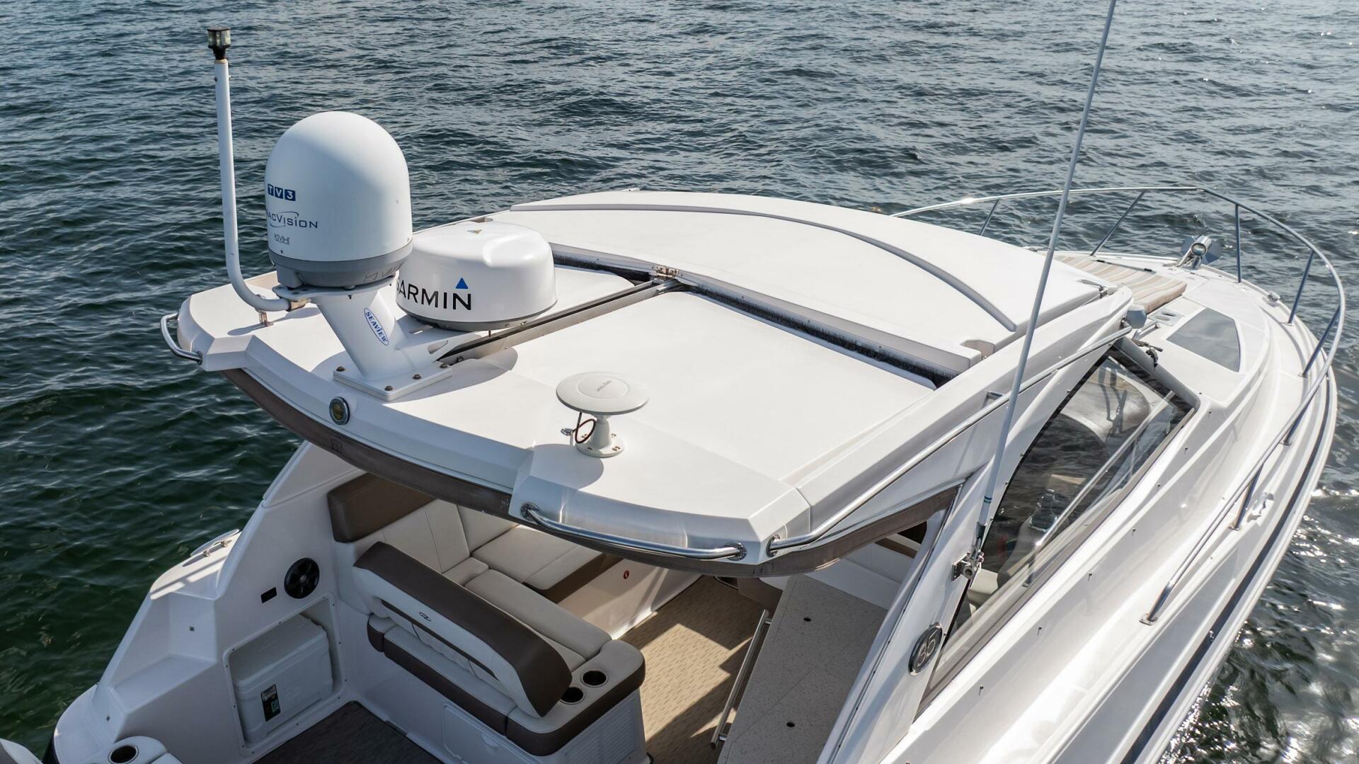 Slide: The Image of Regal 35 Sport Coupe 2018 - 5333869