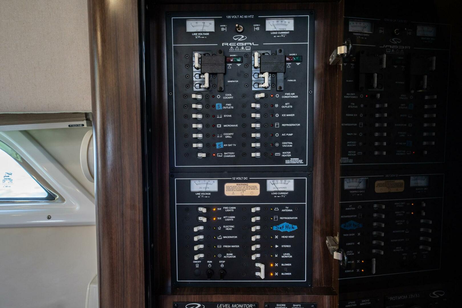 Slide: The Image of Regal 35 Sport Coupe 2018 - 5333906