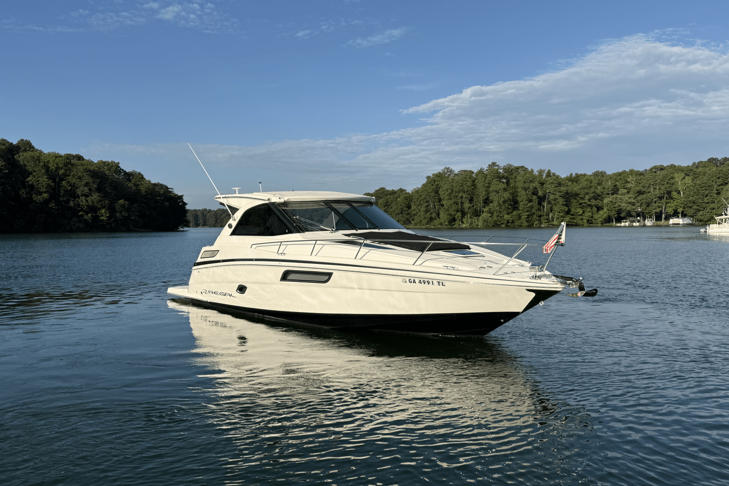 Slide: The Image of Regal 35 SPORT COUPE 2021 - 0