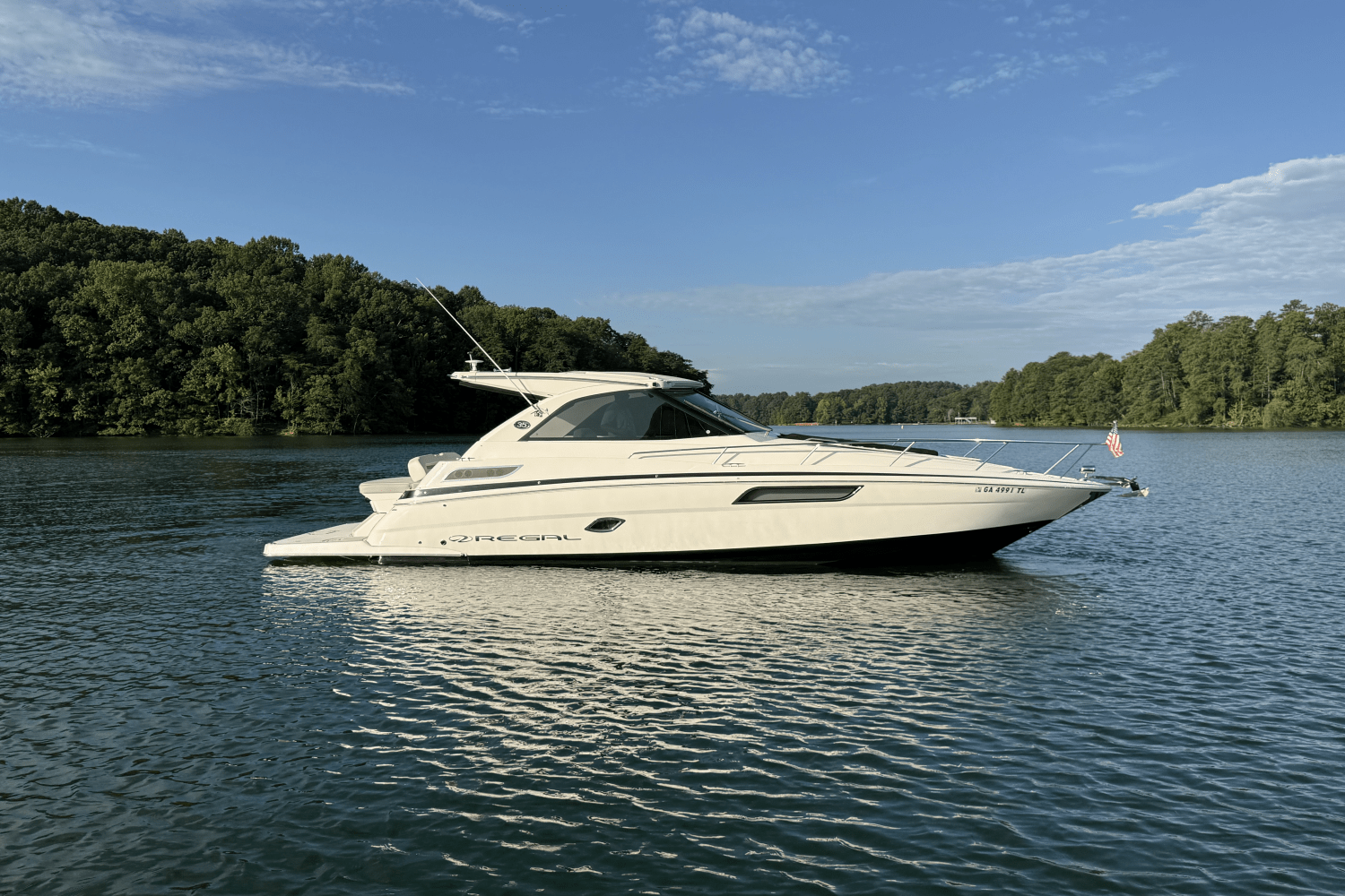 Slide: The Image of Regal 35 SPORT COUPE 2021 - 1