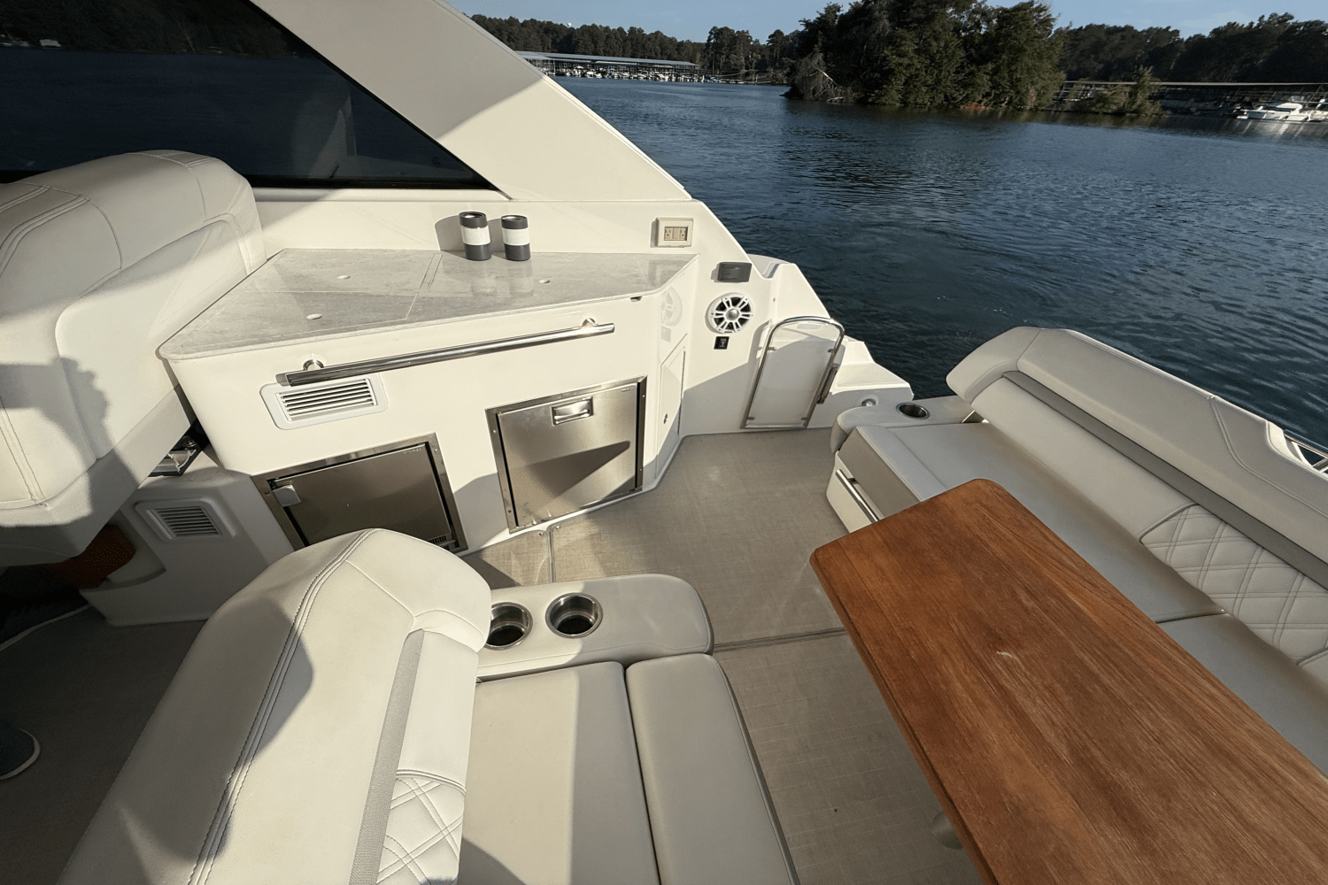 Slide: The Image of Regal 35 SPORT COUPE 2021 - 15