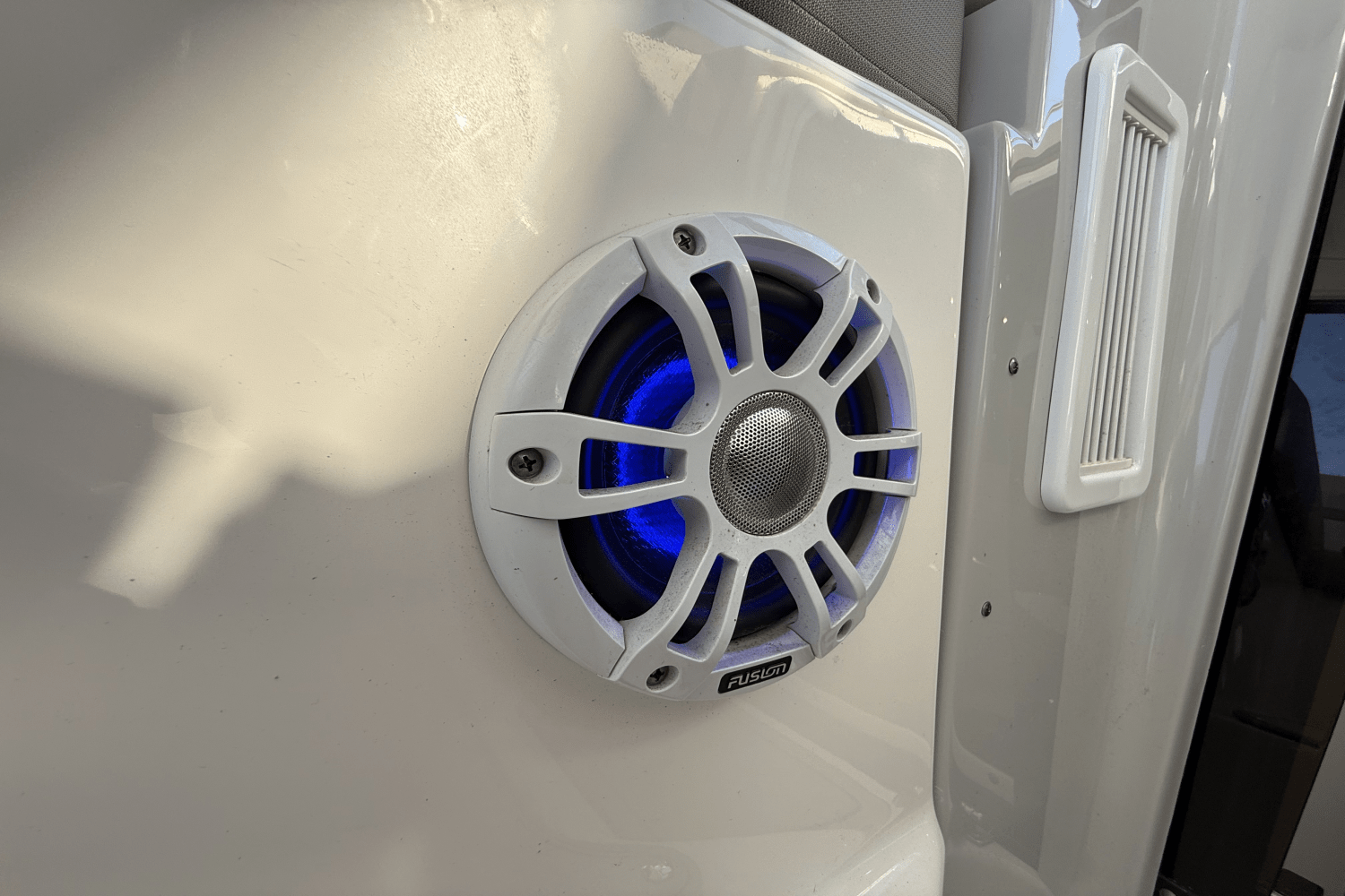 Slide: The Image of Regal 35 SPORT COUPE 2021 - 36