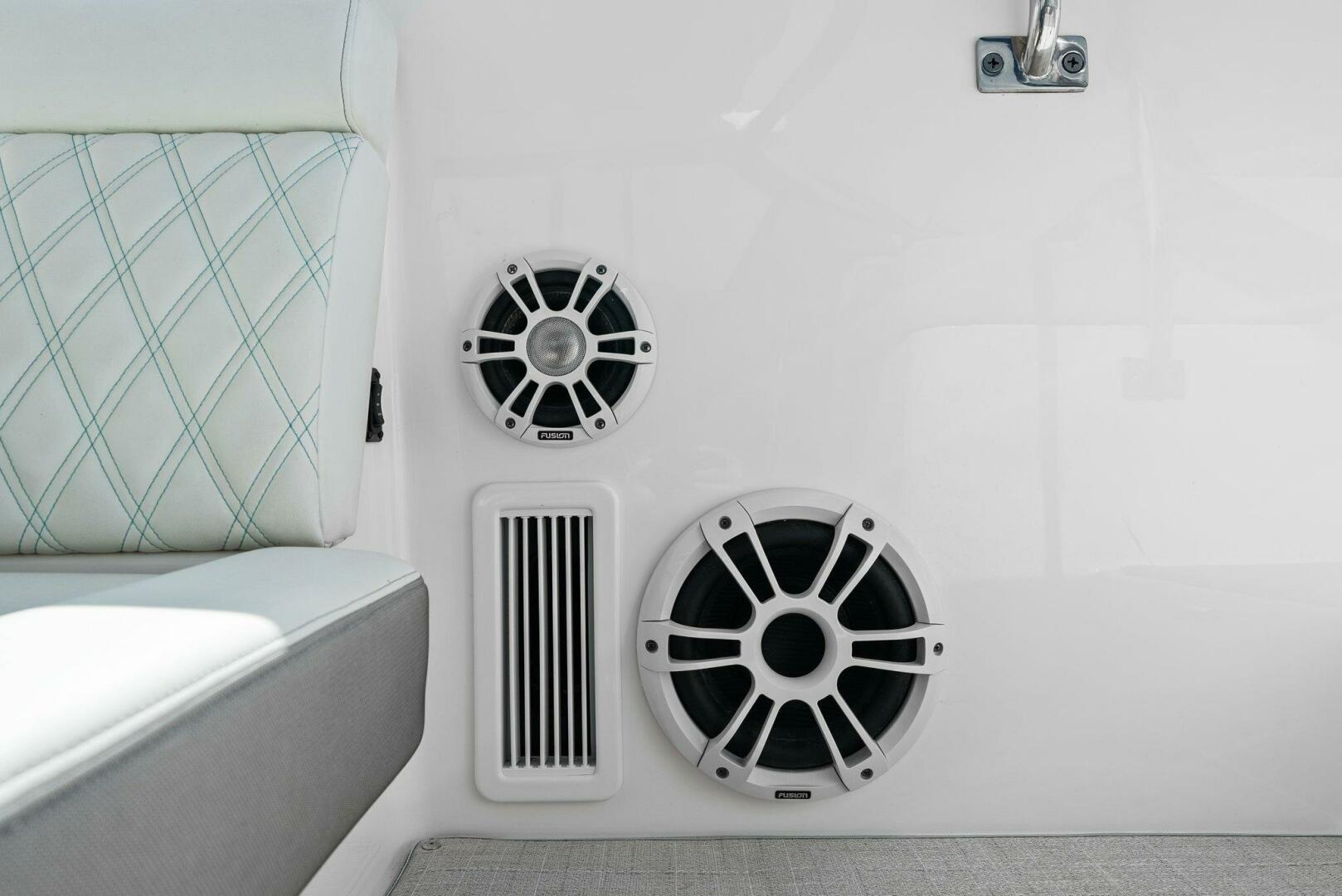 Slide: The Image of 2021 Regal 36 Grande Coupe - 5287471