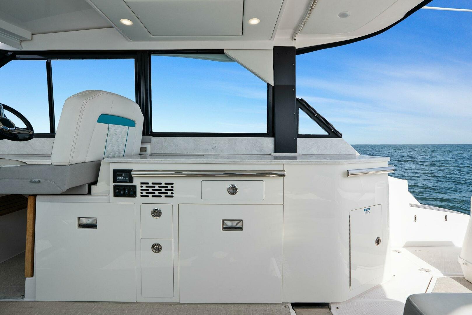 Slide: The Image of 2021 Regal 36 Grande Coupe - 5287480