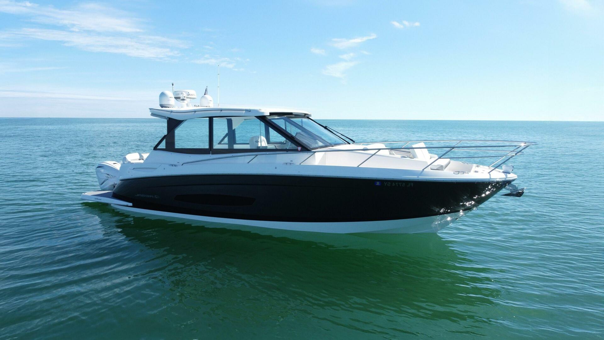 Slide: The Image of 2021 Regal 36XO- Profile - 5325288