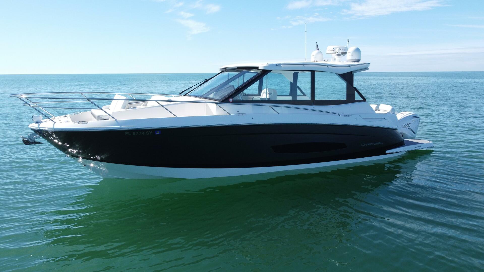 Slide: The Image of 2021 Regal 36XO - 5281067