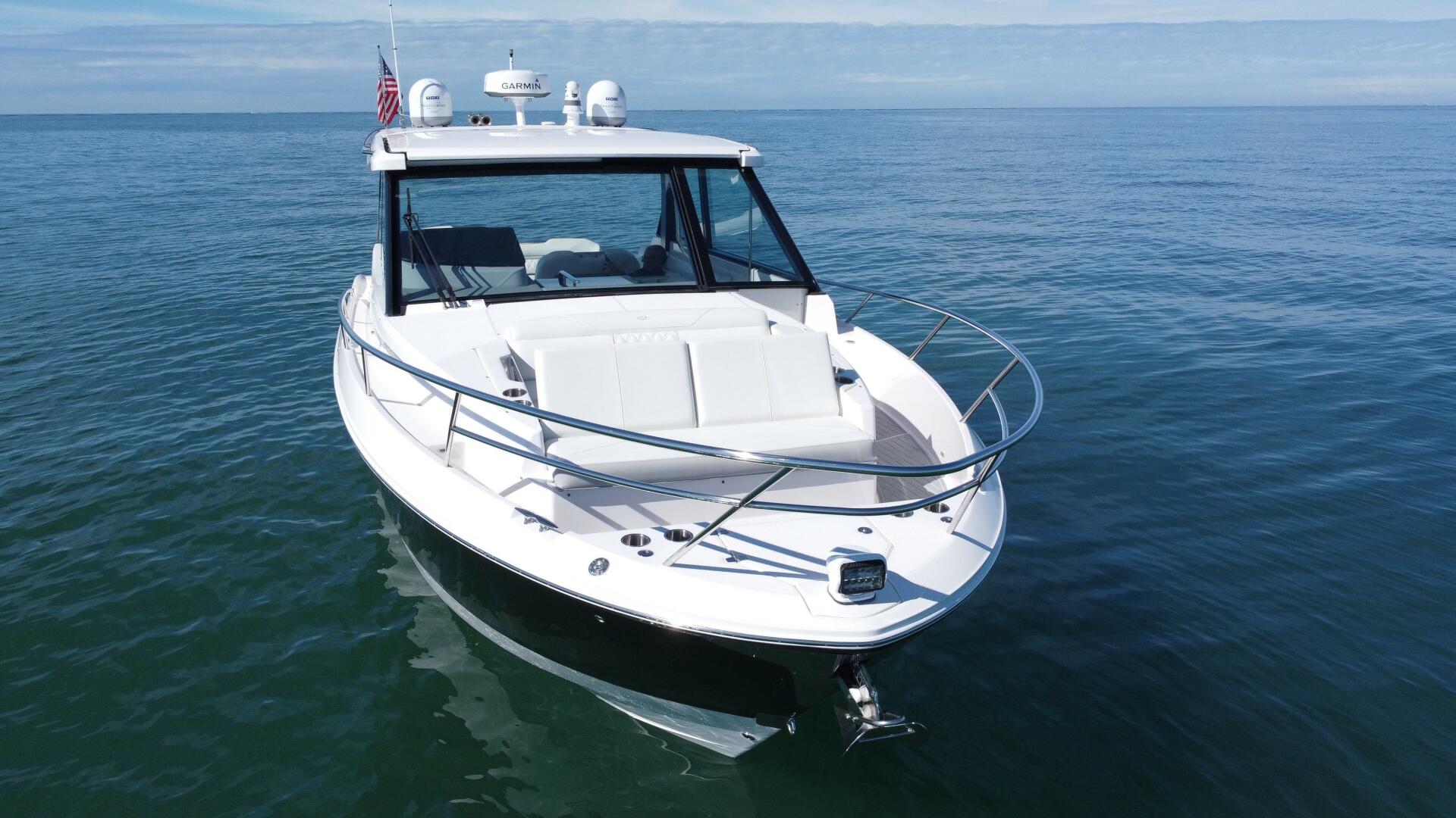 Slide: The Image of 2021 Regal 36XO - 5281075