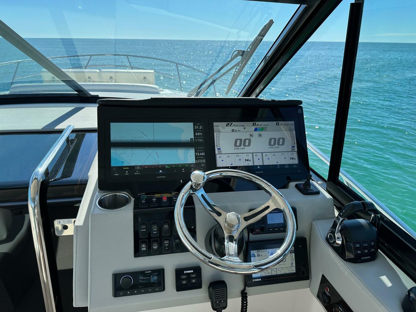 Slide: The Image of 2021 Regal 36XO- Helm - 5281082