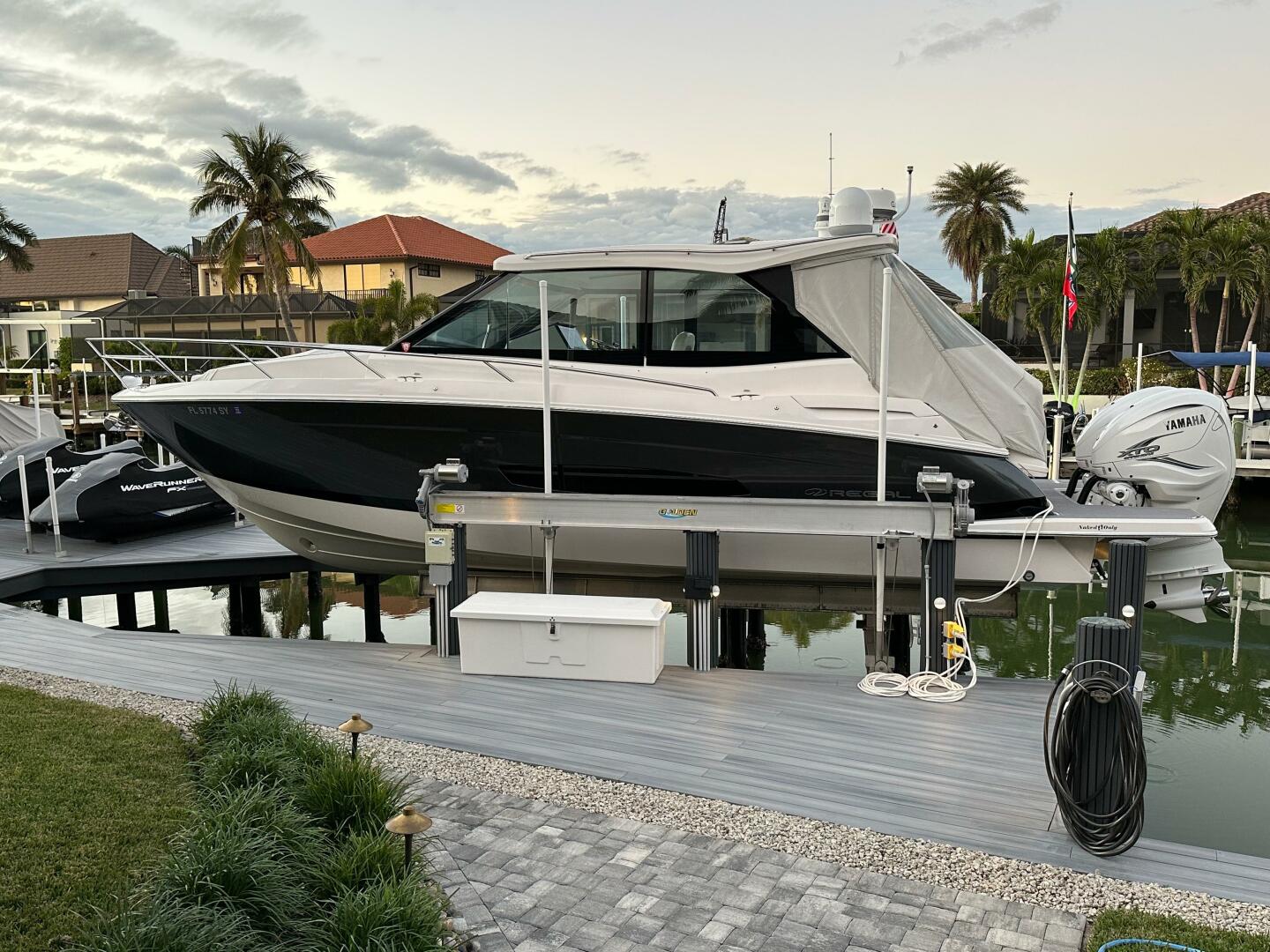 Slide: The Image of 2021 Regal 36XO - 5281105