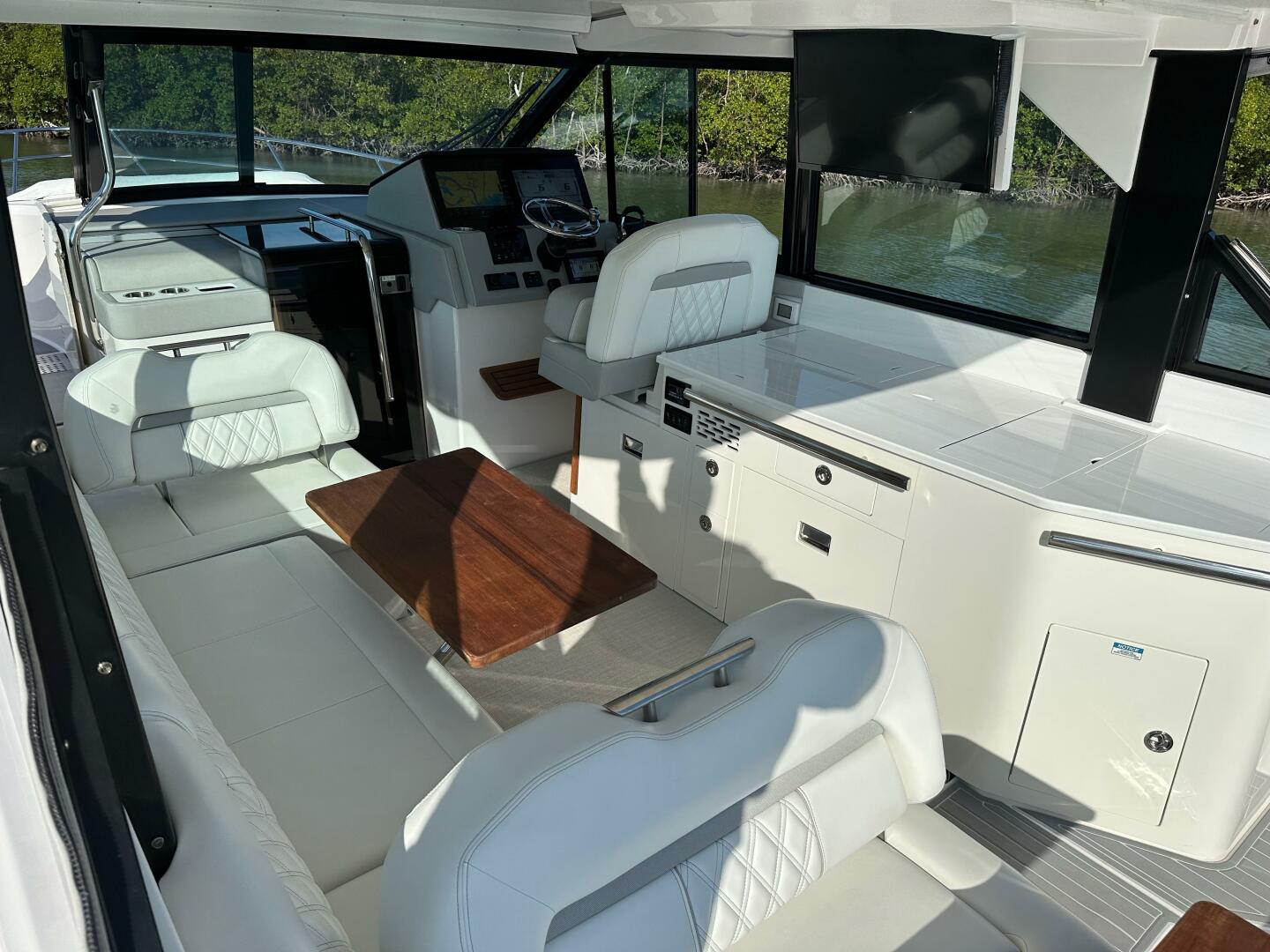 Slide: The Image of 2021 Regal 36XO- Salon - 5281124