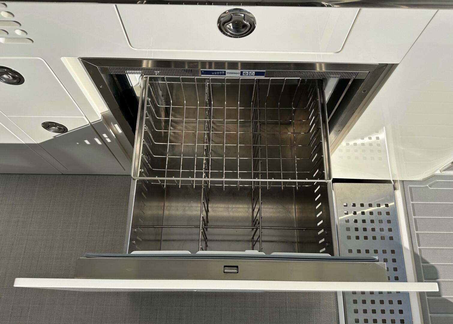 Slide: The Image of 2021 Regal 36XO- Grilling Station - 5281126