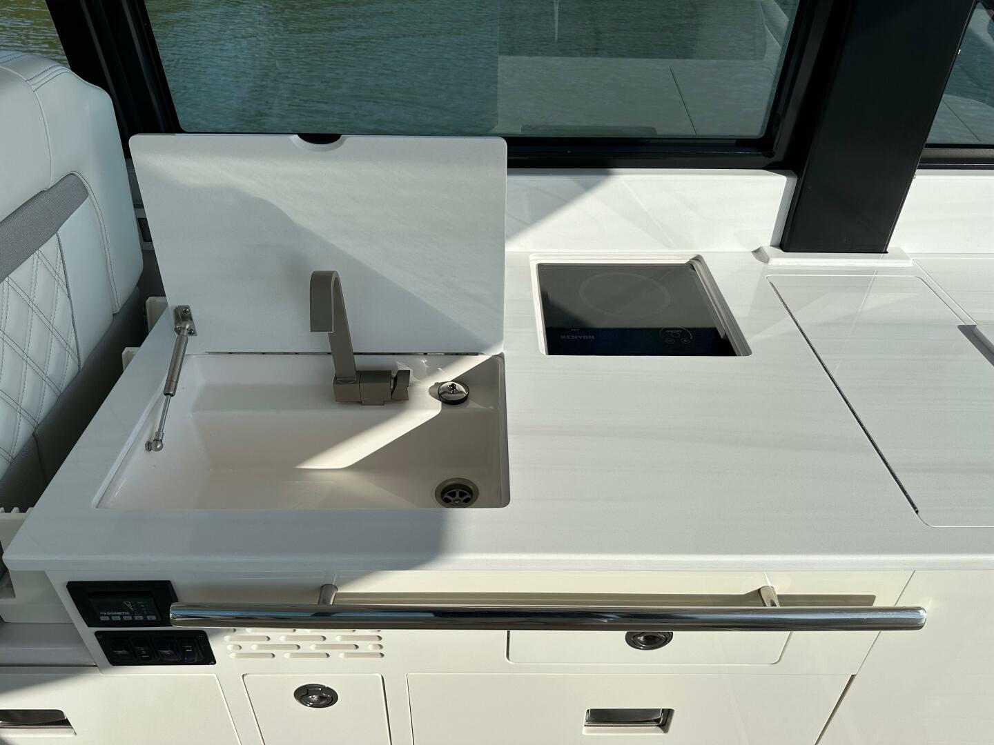 Slide: The Image of 2021 Regal 36XO- Grilling Station - 5281129