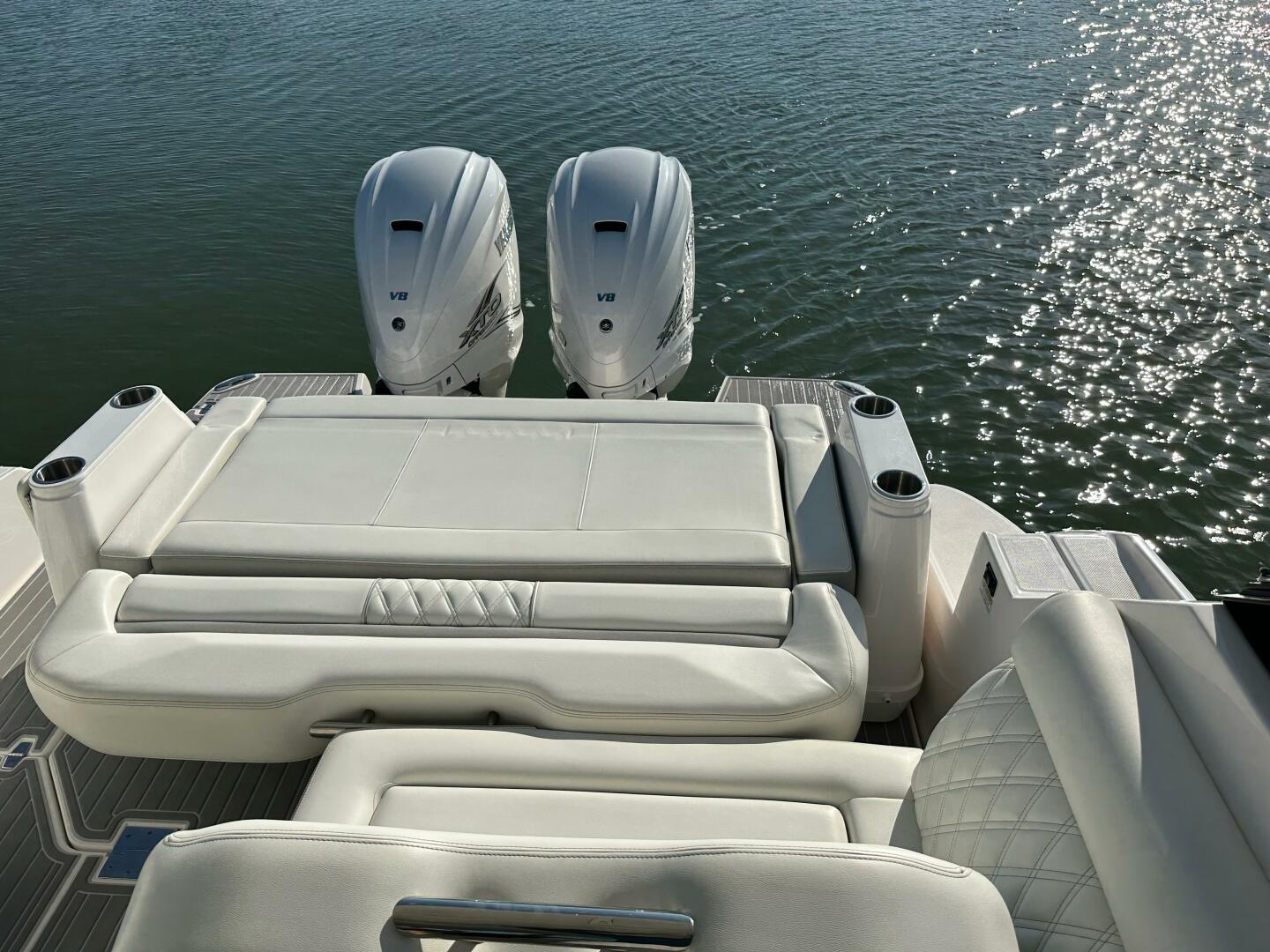 Slide: The Image of 2021 Regal 36XO- Transome - 5281136