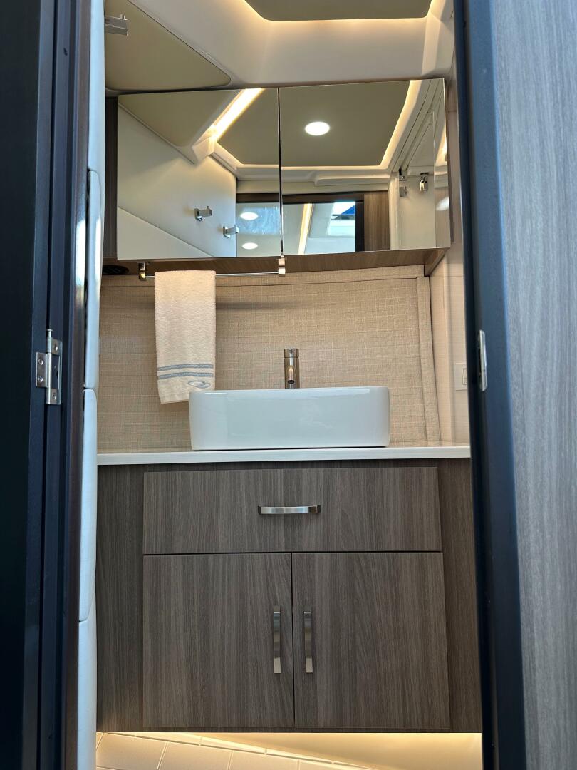 Slide: The Image of 2021 Regal 36XO- Head - 5281159