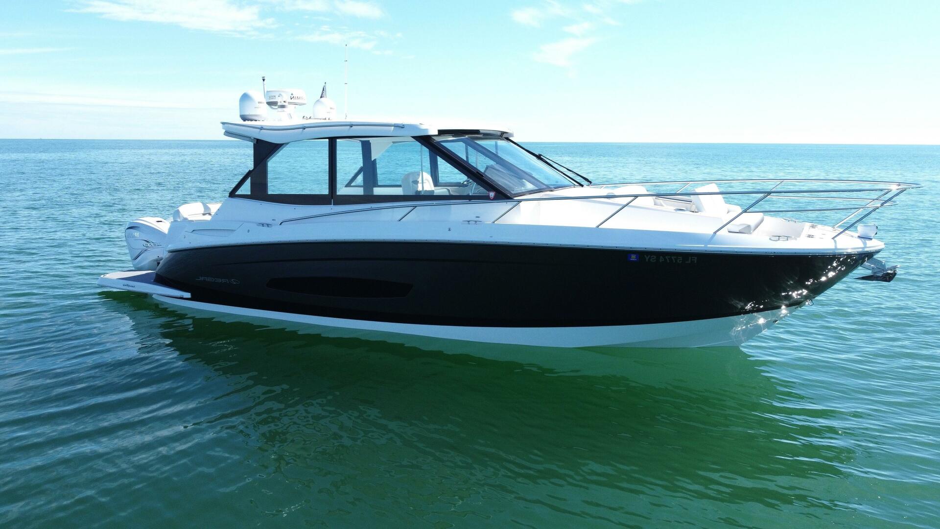 Slide: The Image of 2021 Regal 36XO- Profile - 5281238