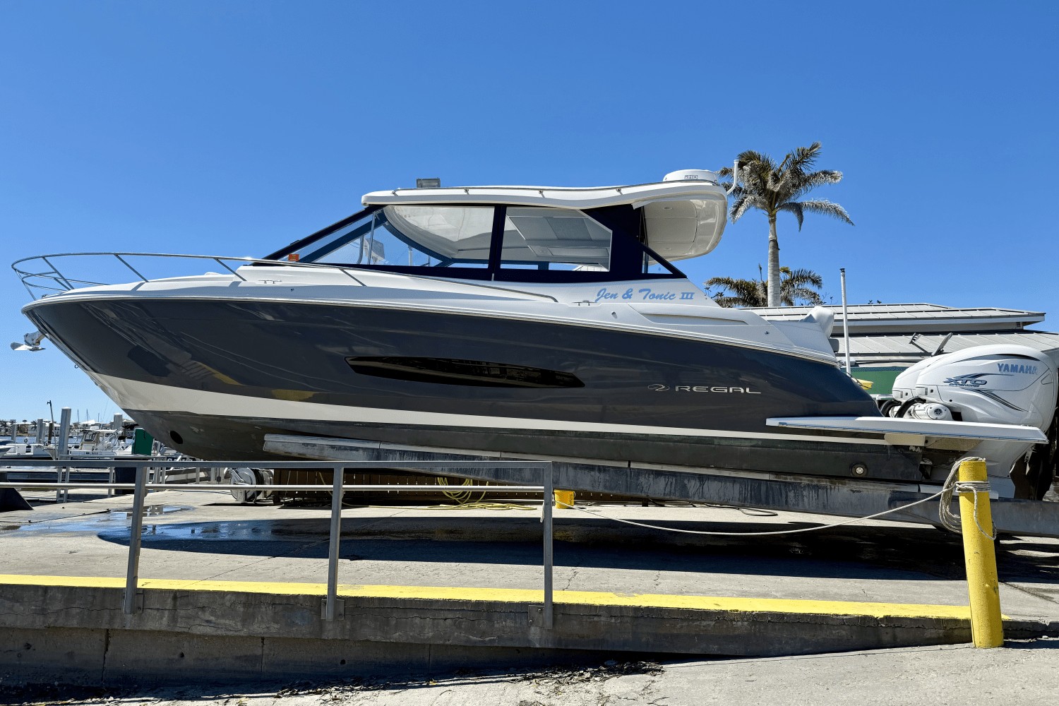 Slide: The Image of Regal 36 XO 2023 - 0