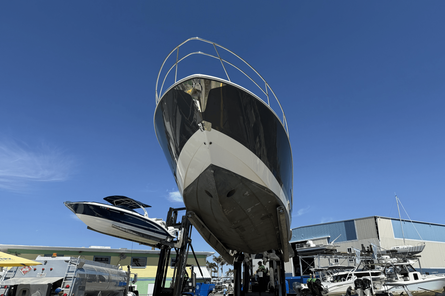 Slide: The Image of Regal 36 XO 2023 - 10