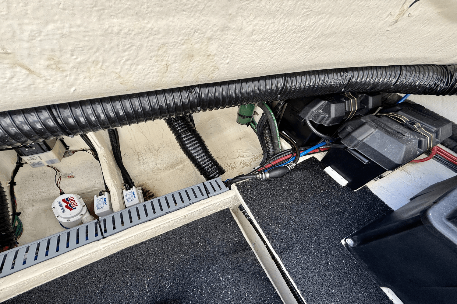 Slide: The Image of Regal 36 XO 2023 - 22