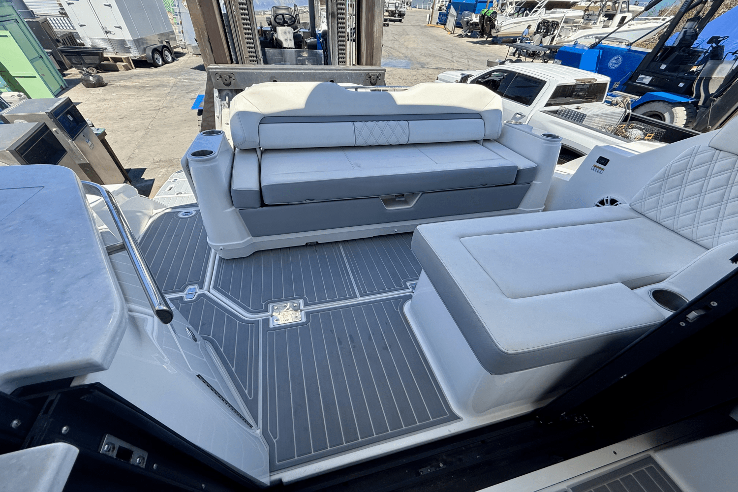 Slide: The Image of Regal 36 XO 2023 - 27