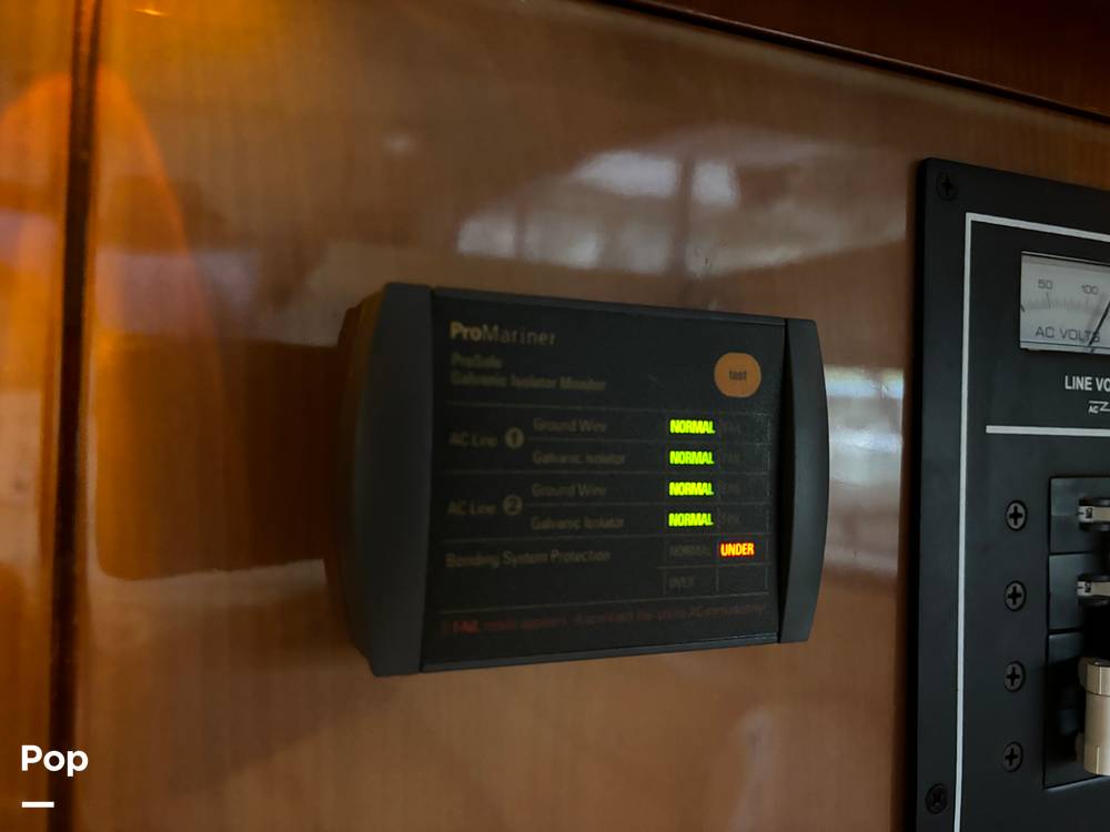 Slide: The Image of Regal 3880 Commodore 2006 - 102