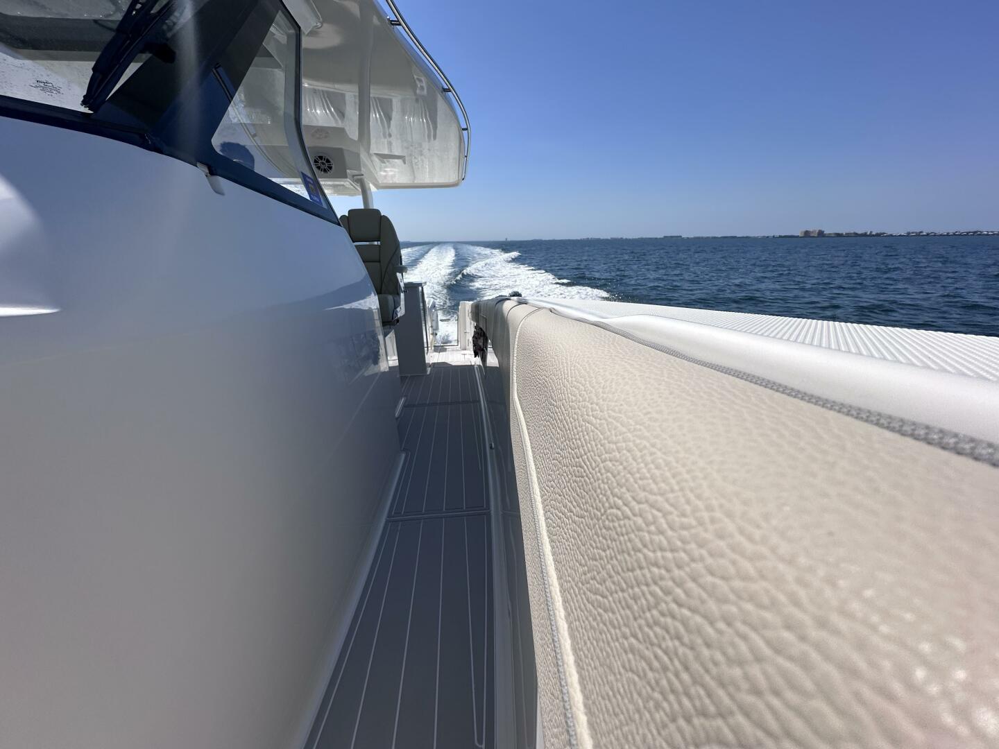 Slide: The Image of Regal 38 SAV 2023 - 5240839