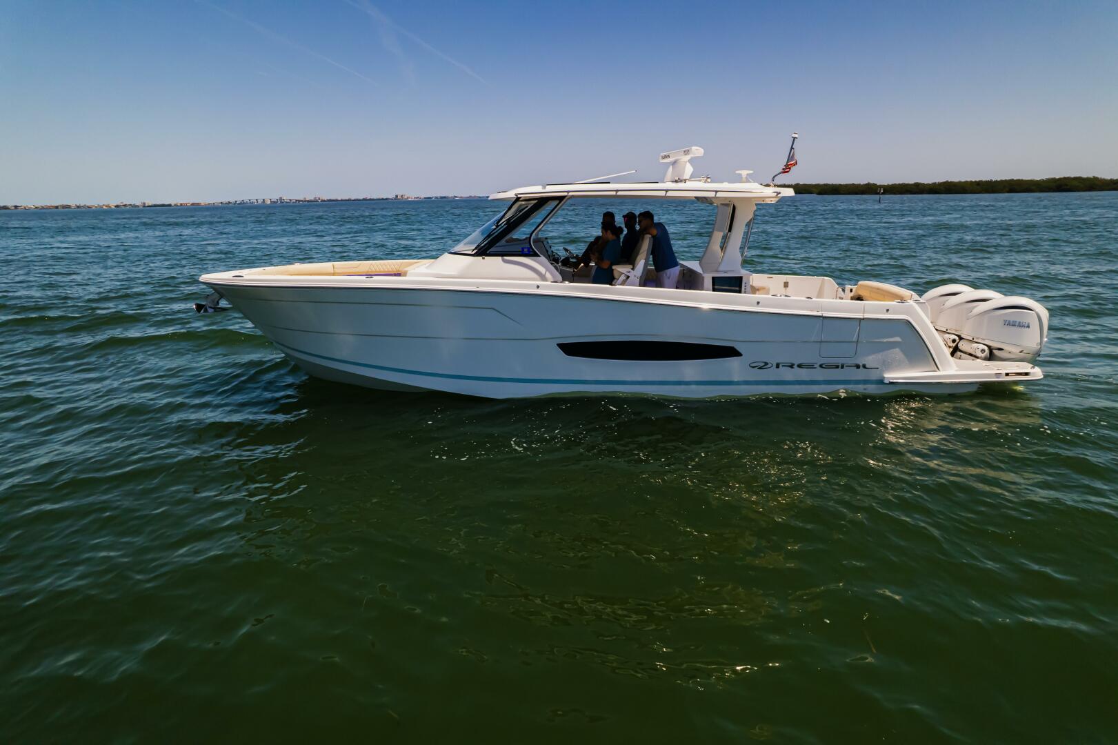 Slide: The Image of Regal 38 SAV 2023 - 5376342