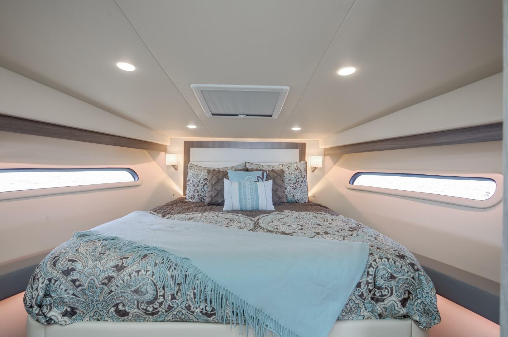 Slide: The Image of Regal XO 38 Lady G- Stateroom Regal 38 XO Lady G 2022 - 5486061