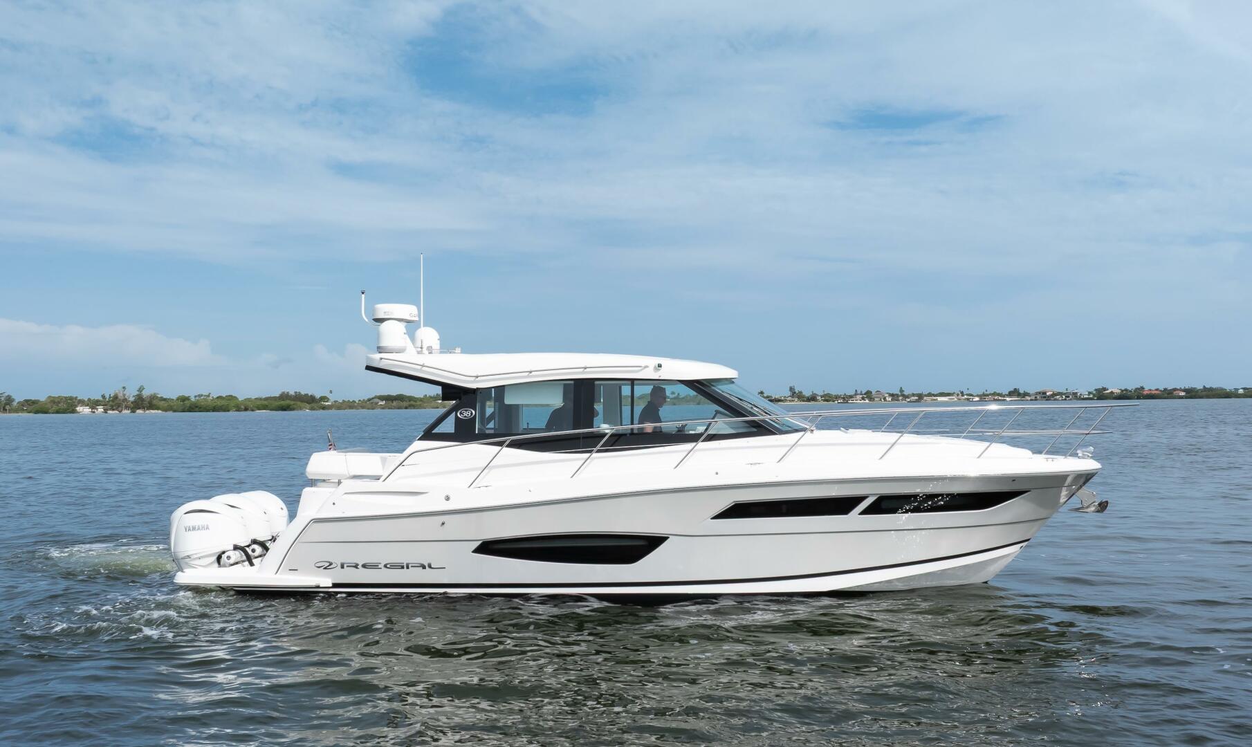 Slide: The Image of Regal XO 38 Lady G- Profile Regal 38 XO Lady G 2022 - 5486102