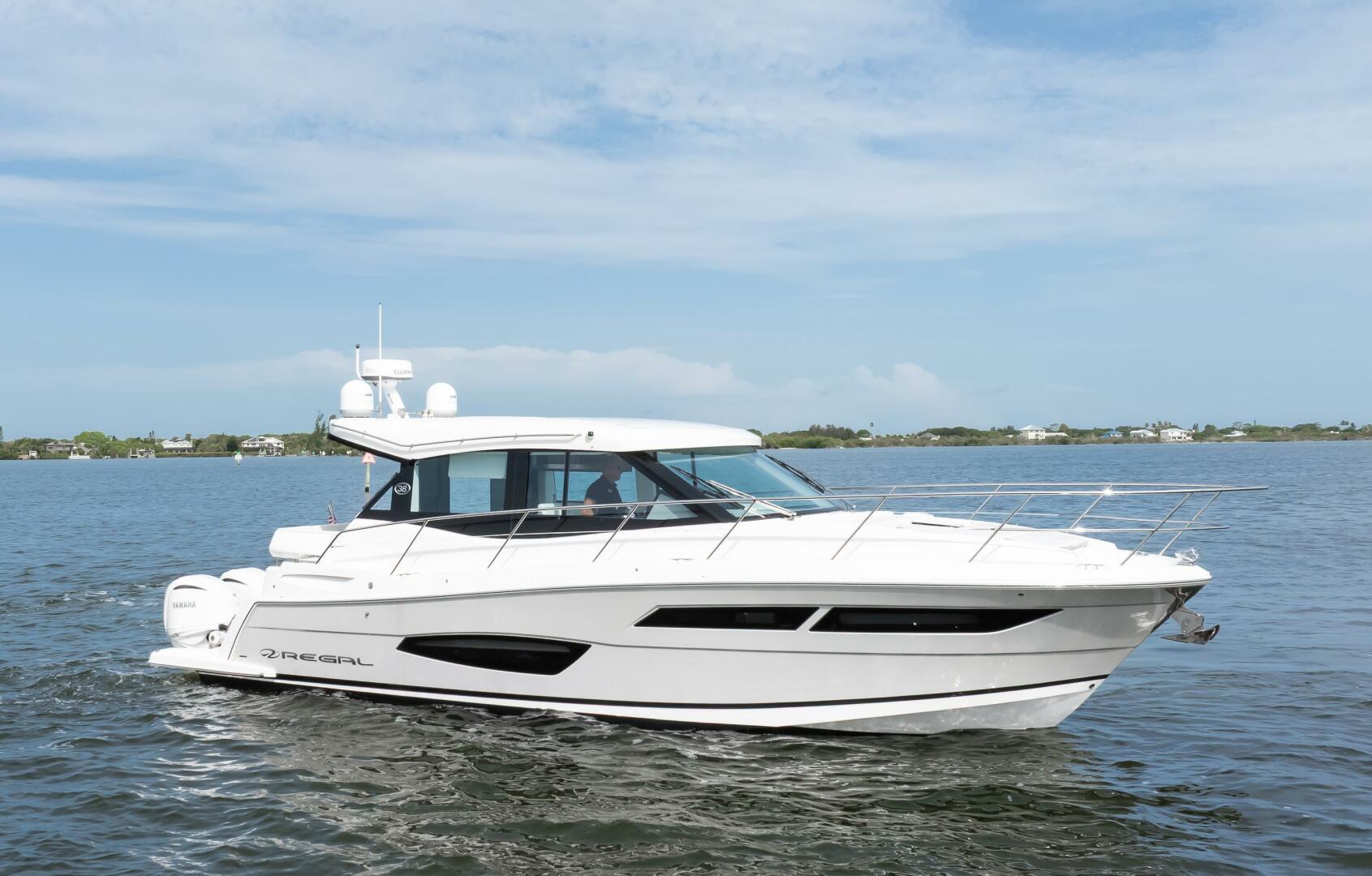 Slide: The Image of Regal XO 38 Lady G- Profile Regal 38 XO Lady G 2022 - 5486104