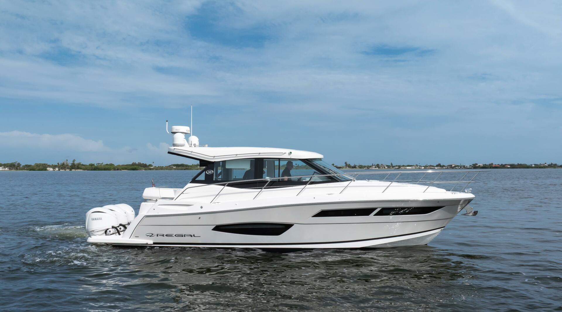 Slide: The Image of Regal XO 38 Lady G- Profile Regal 38 XO Lady G 2022 - 5486111