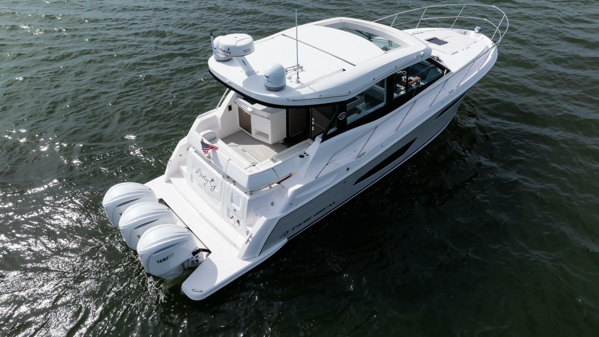 Slide: The Image of Regal XO 38 Lady G- Profile Regal 38 XO Lady G 2022 - 5486118