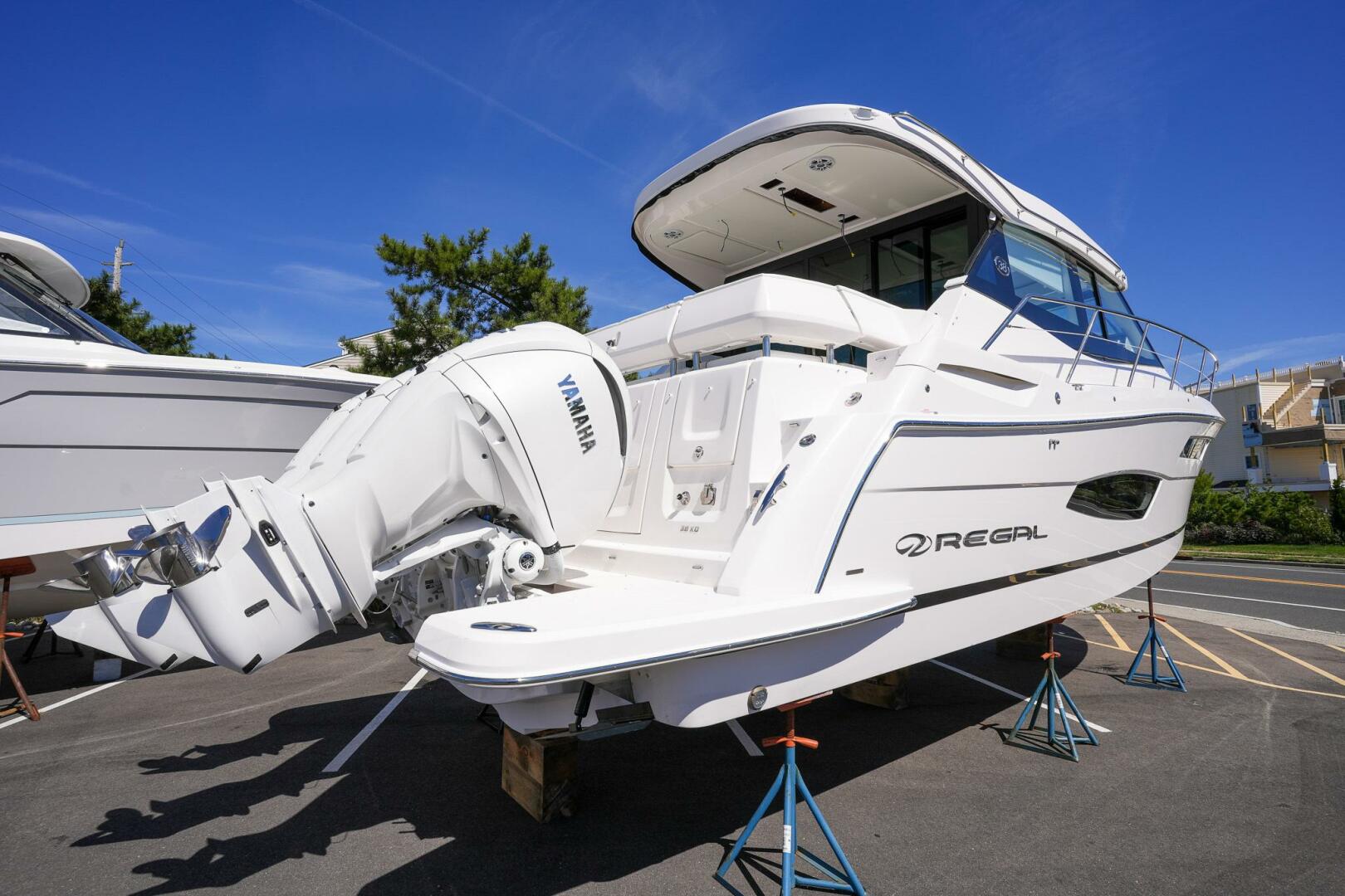 Slide: The Image of Regal 38 XO 2025 - 4655066