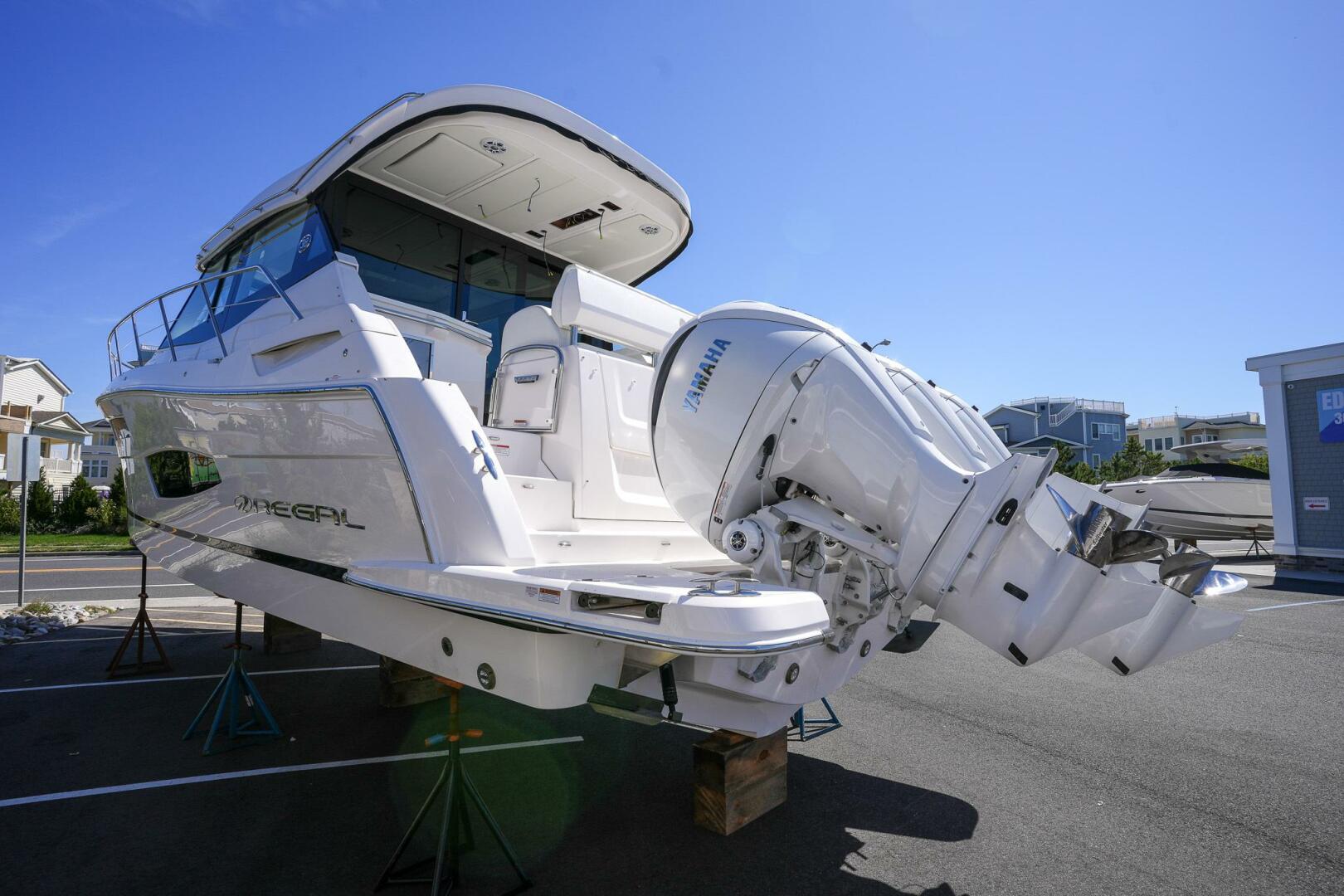 Slide: The Image of Regal 38 XO 2025 - 4655073