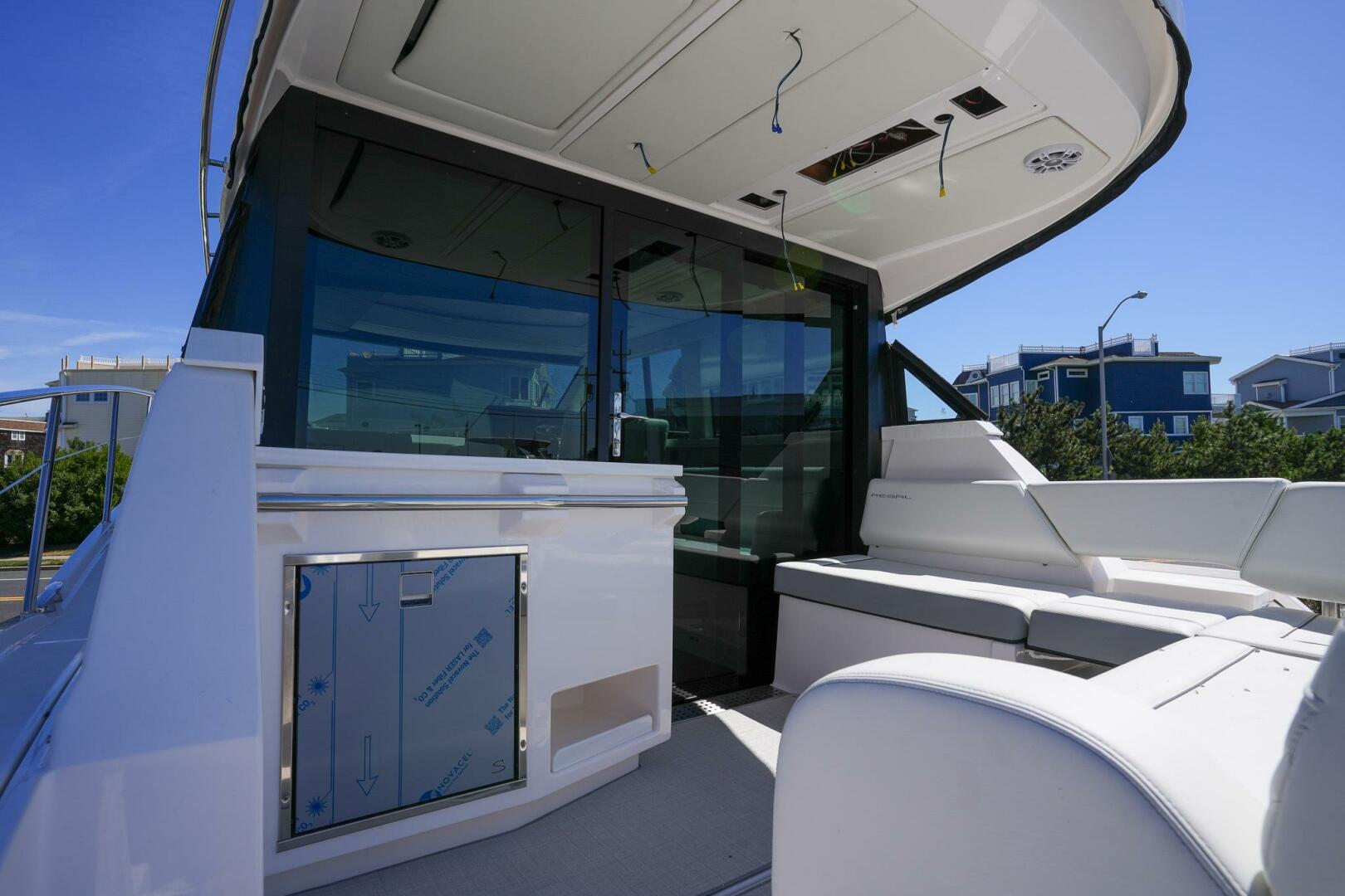 Slide: The Image of Regal 38 XO 2025 - 4655085