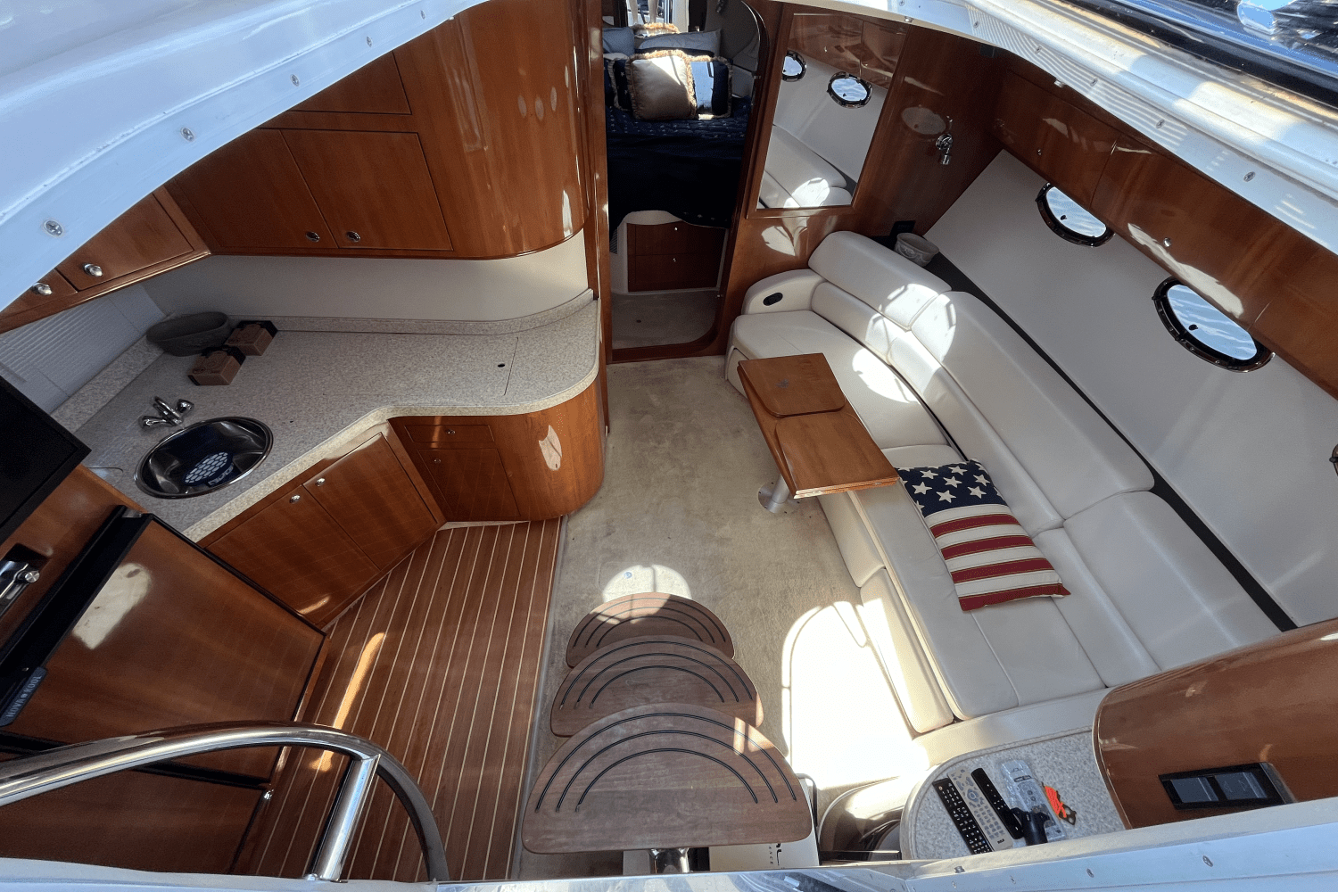 Slide: The Image of Regal 4060 COMMODORE 2006 - 27