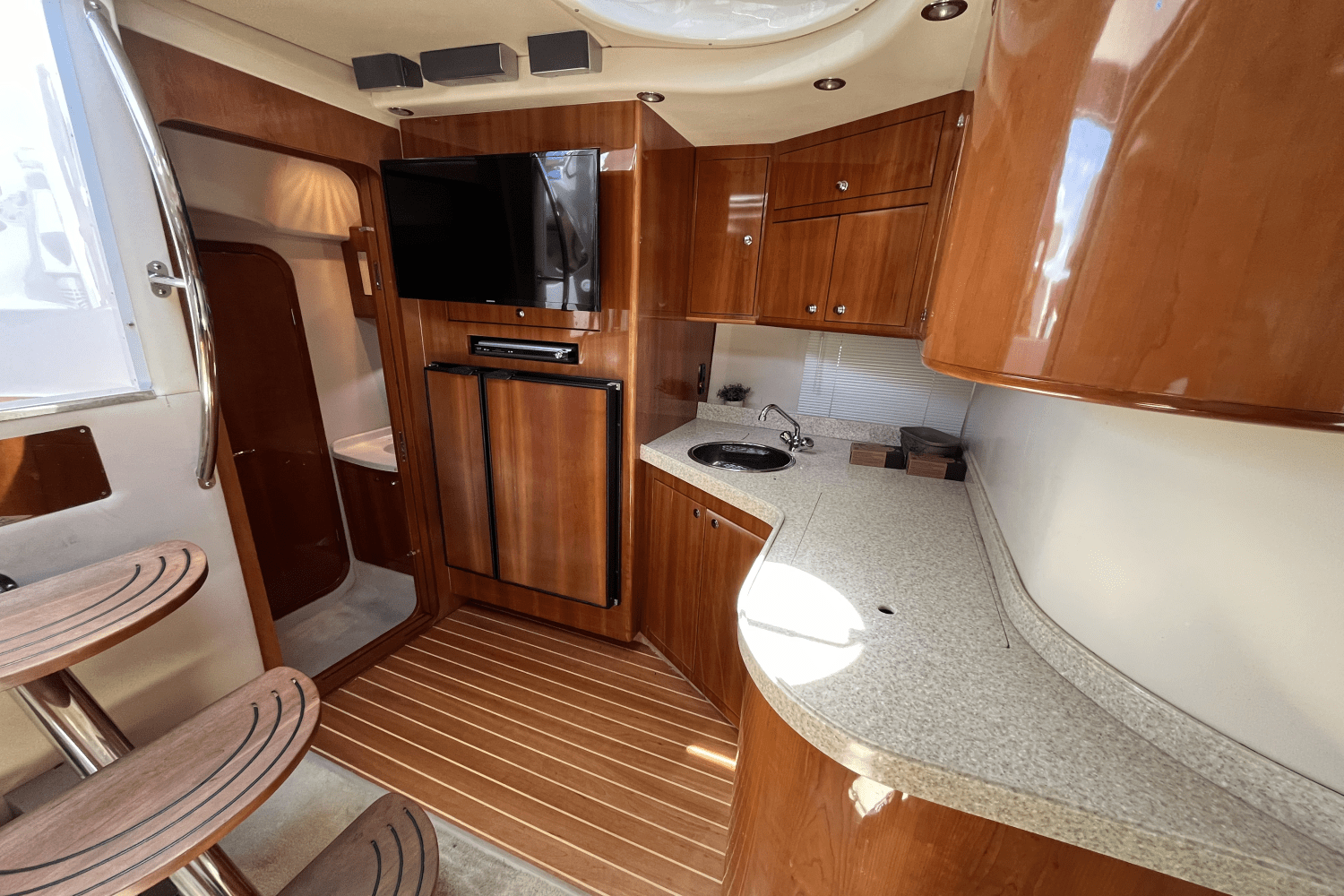 Slide: The Image of Regal 4060 COMMODORE 2006 - 30