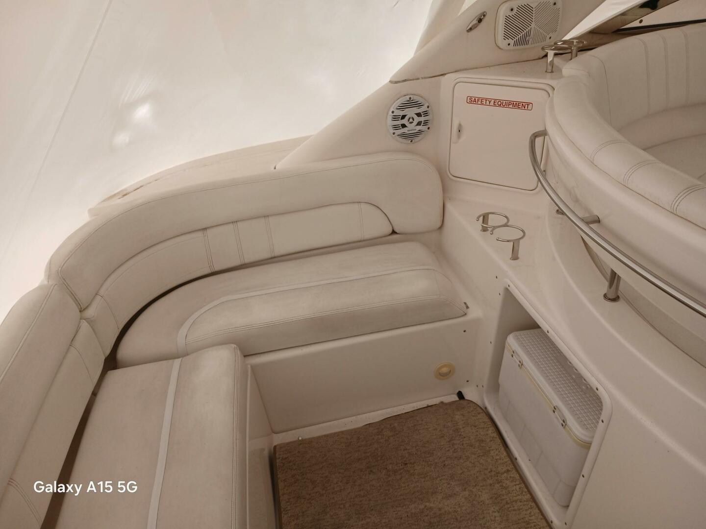 Slide: The Image of Regal 4060 Sport Yacht 2009 - 5162268
