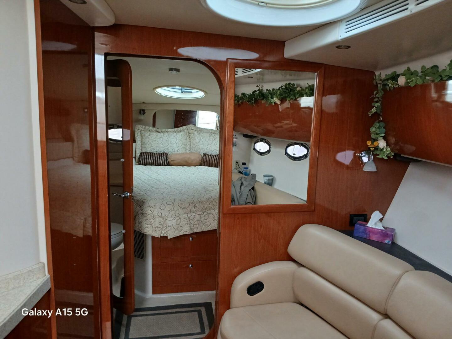 Slide: The Image of Regal 4060 Sport Yacht 2009 - 5162281