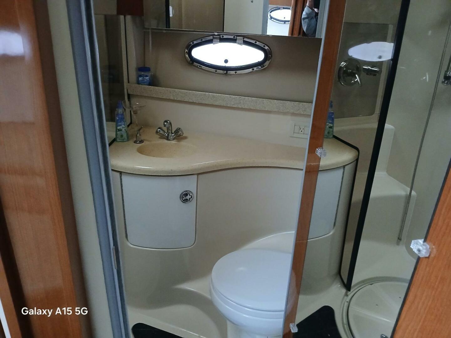 Slide: The Image of Regal 4060 Sport Yacht 2009 - 5162288