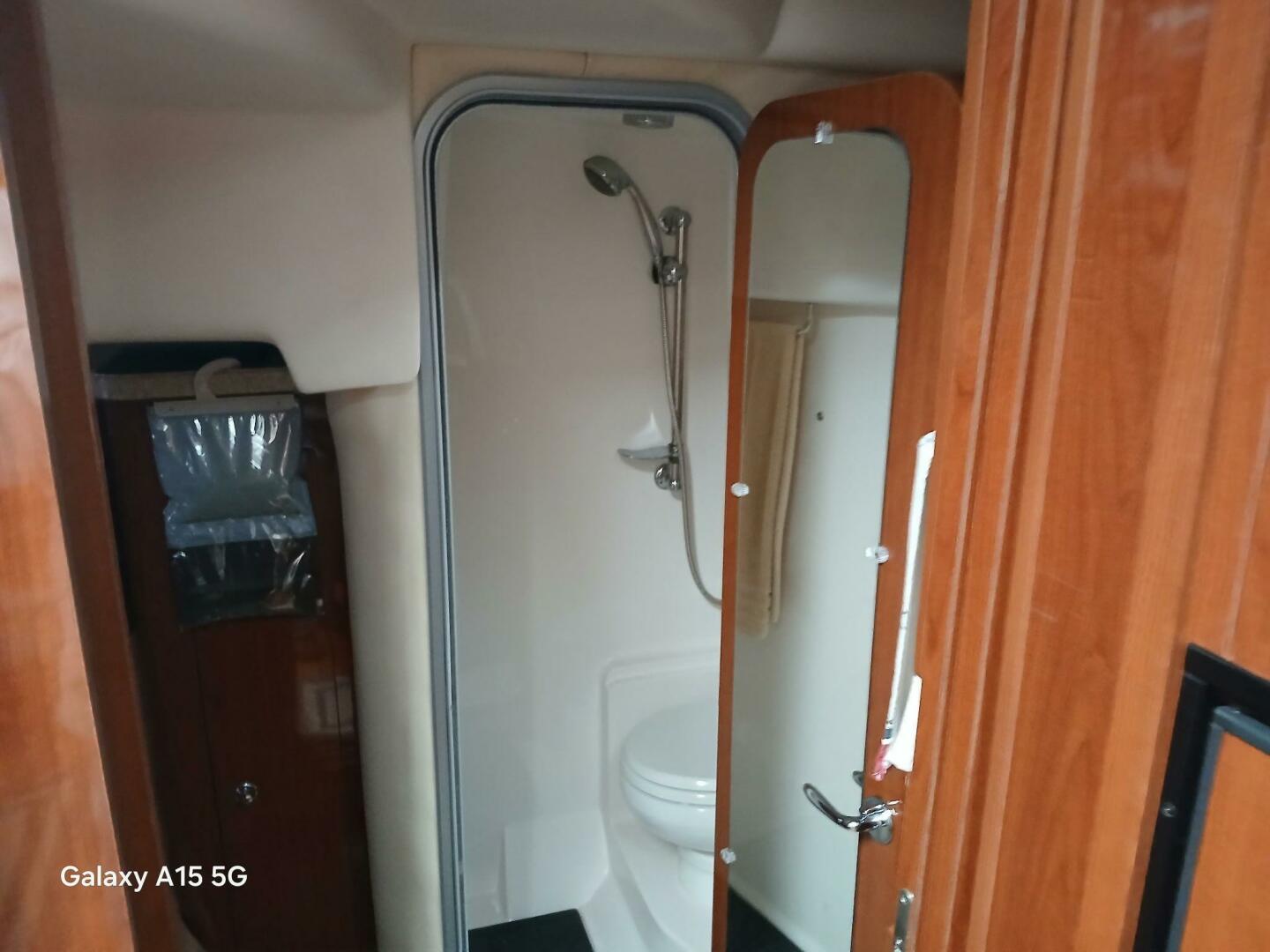 Slide: The Image of Regal 4060 Sport Yacht 2009 - 5162299